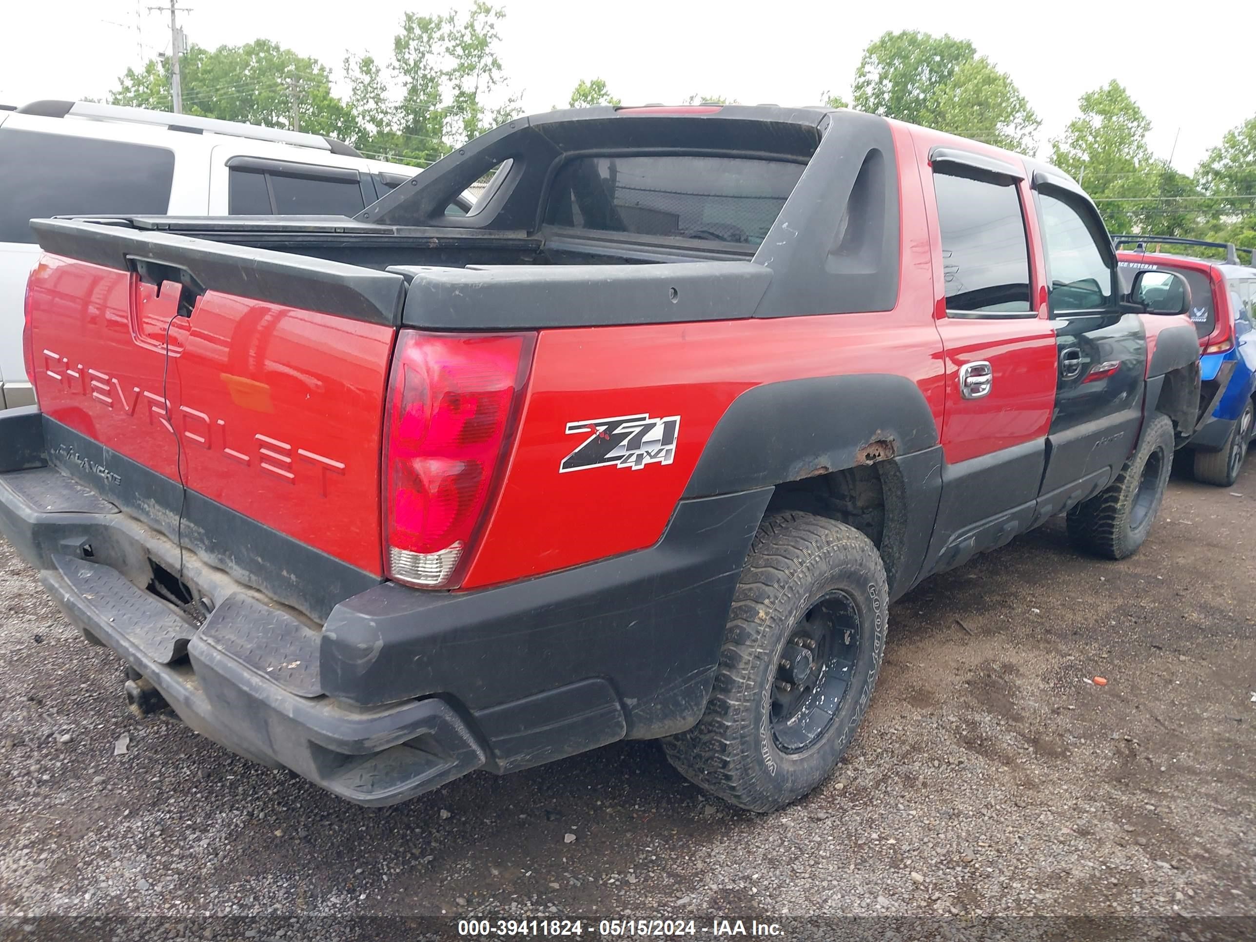 Photo 3 VIN: 3GNEK13T62G127305 - CHEVROLET AVALANCHE 