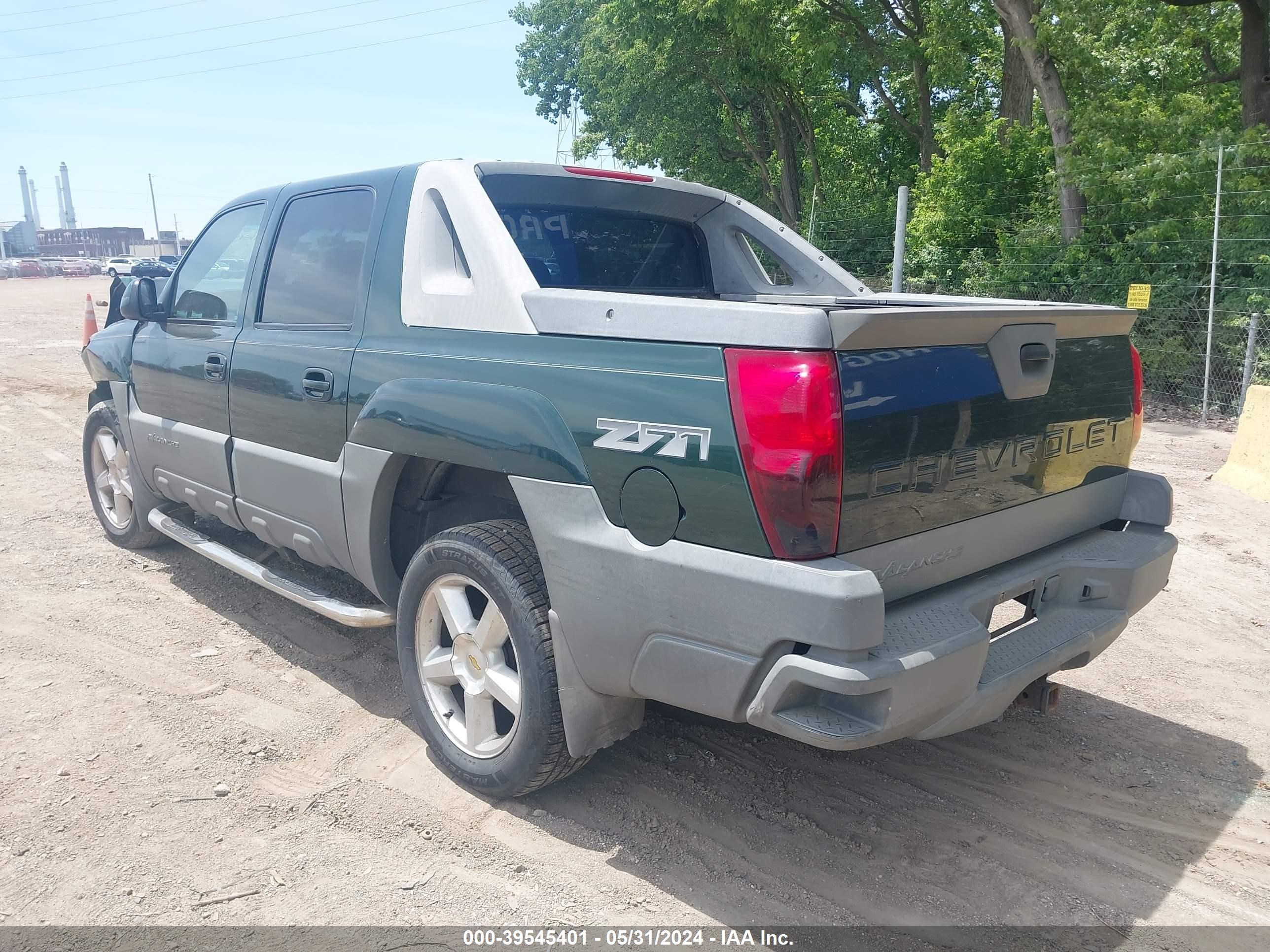 Photo 2 VIN: 3GNEK13T62G149921 - CHEVROLET AVALANCHE 