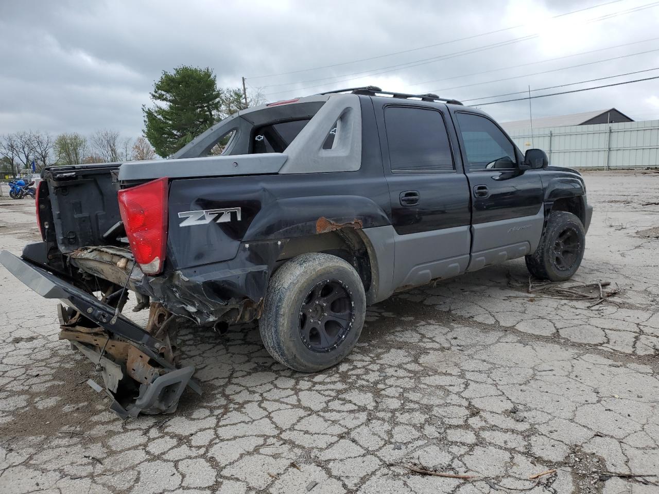 Photo 2 VIN: 3GNEK13T72G121500 - CHEVROLET AVALANCHE 