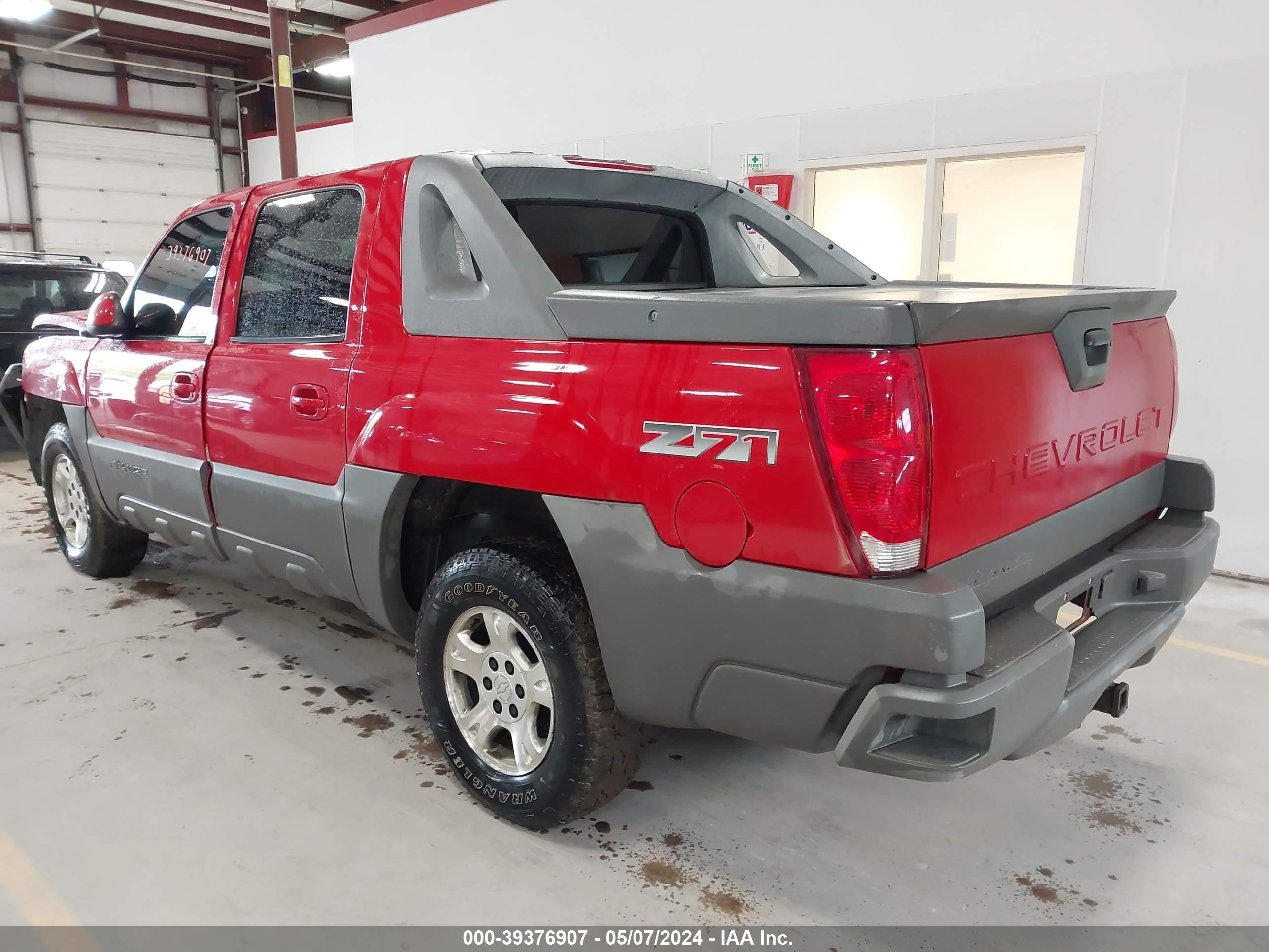 Photo 2 VIN: 3GNEK13T82G271776 - CHEVROLET AVALANCHE 