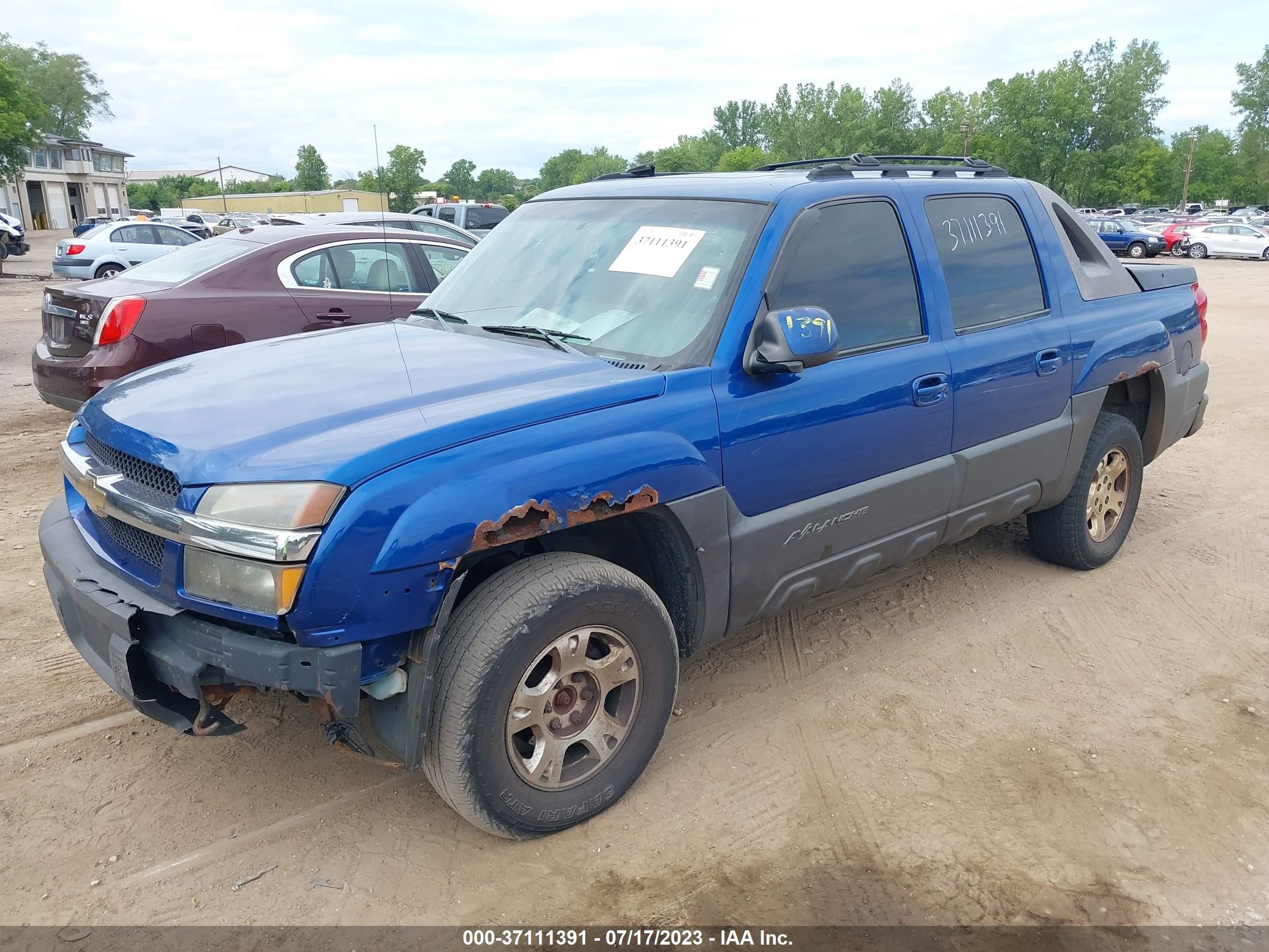 Photo 2 VIN: 3GNEK13T83G187815 - CHEVROLET AVALANCHE 