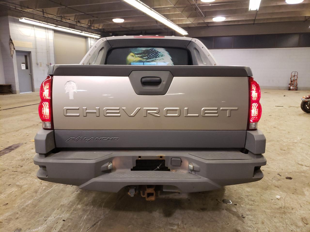 Photo 5 VIN: 3GNEK13TX2G132541 - CHEVROLET AVALANCHE 