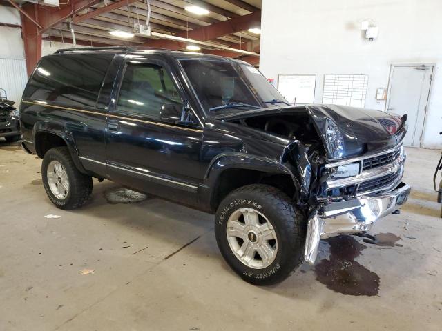 Photo 3 VIN: 3GNEK18K2SG113398 - CHEVROLET TAHOE 