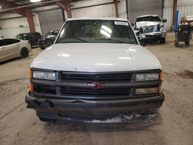 Photo 4 VIN: 3GNEK18R1VG125771 - CHEVROLET TAHOE 