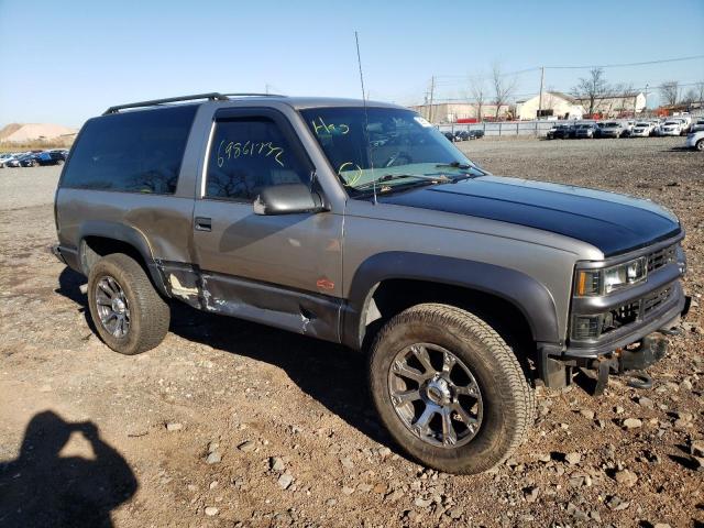 Photo 3 VIN: 3GNEK18R4XG152398 - CHEVROLET TAHOE K150 