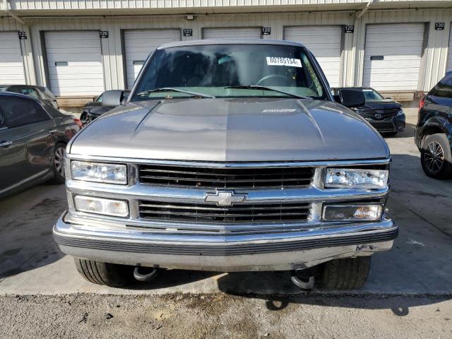 Photo 4 VIN: 3GNEK18R9XG152347 - CHEVROLET TAHOE K150 