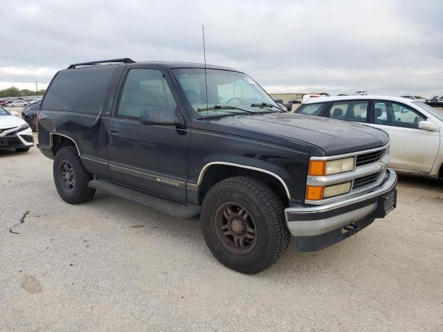 Photo 3 VIN: 3GNEK18RXWG101227 - CHEVROLET TAHOE K150 