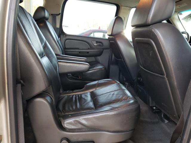 Photo 10 VIN: 3GNFC16068G227769 - CHEVROLET SUBURBAN 