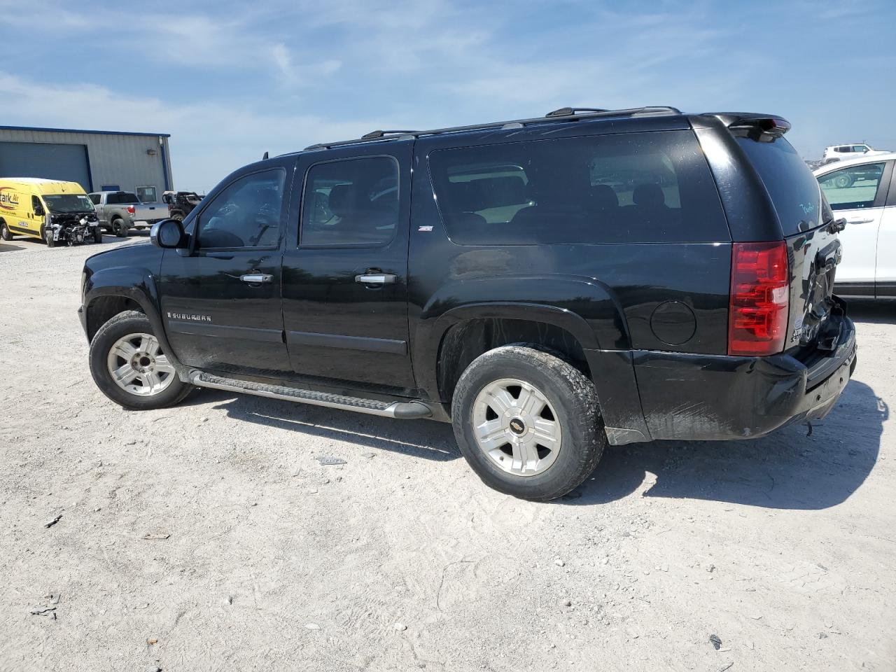 Photo 1 VIN: 3GNFC16088G184312 - CHEVROLET SUBURBAN 