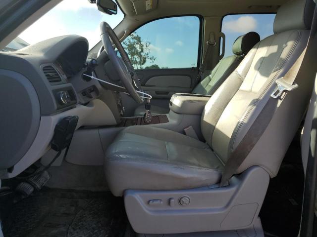 Photo 6 VIN: 3GNFC16J68G232883 - CHEVROLET SUBURBAN C 