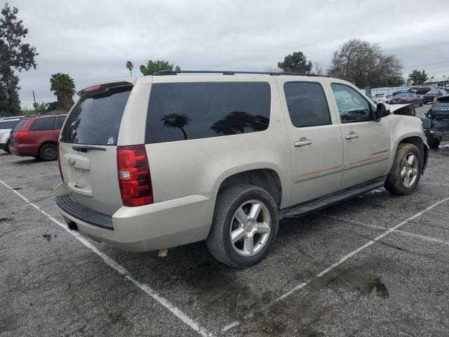 Photo 2 VIN: 3GNFC16JX7G190121 - CHEVROLET SUBURBAN 