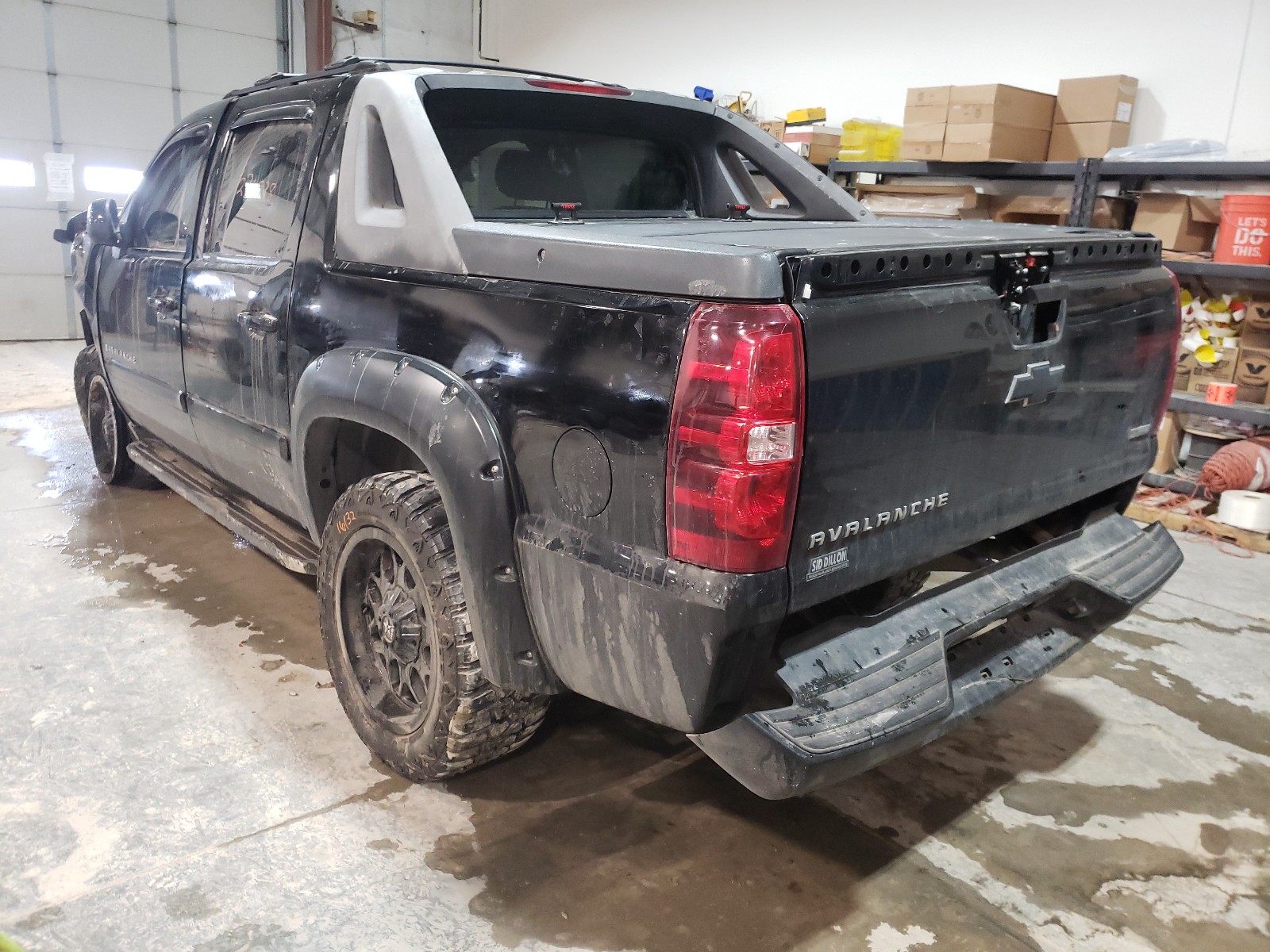 Photo 2 VIN: 3GNFK12317G161620 - CHEVROLET AVALANCHE 