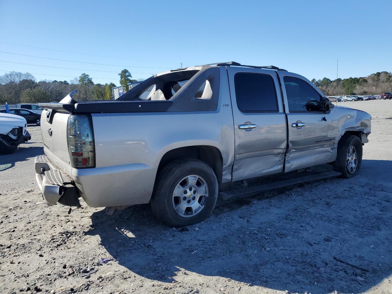 Photo 2 VIN: 3GNFK12317G276315 - CHEVROLET AVALANCHE 