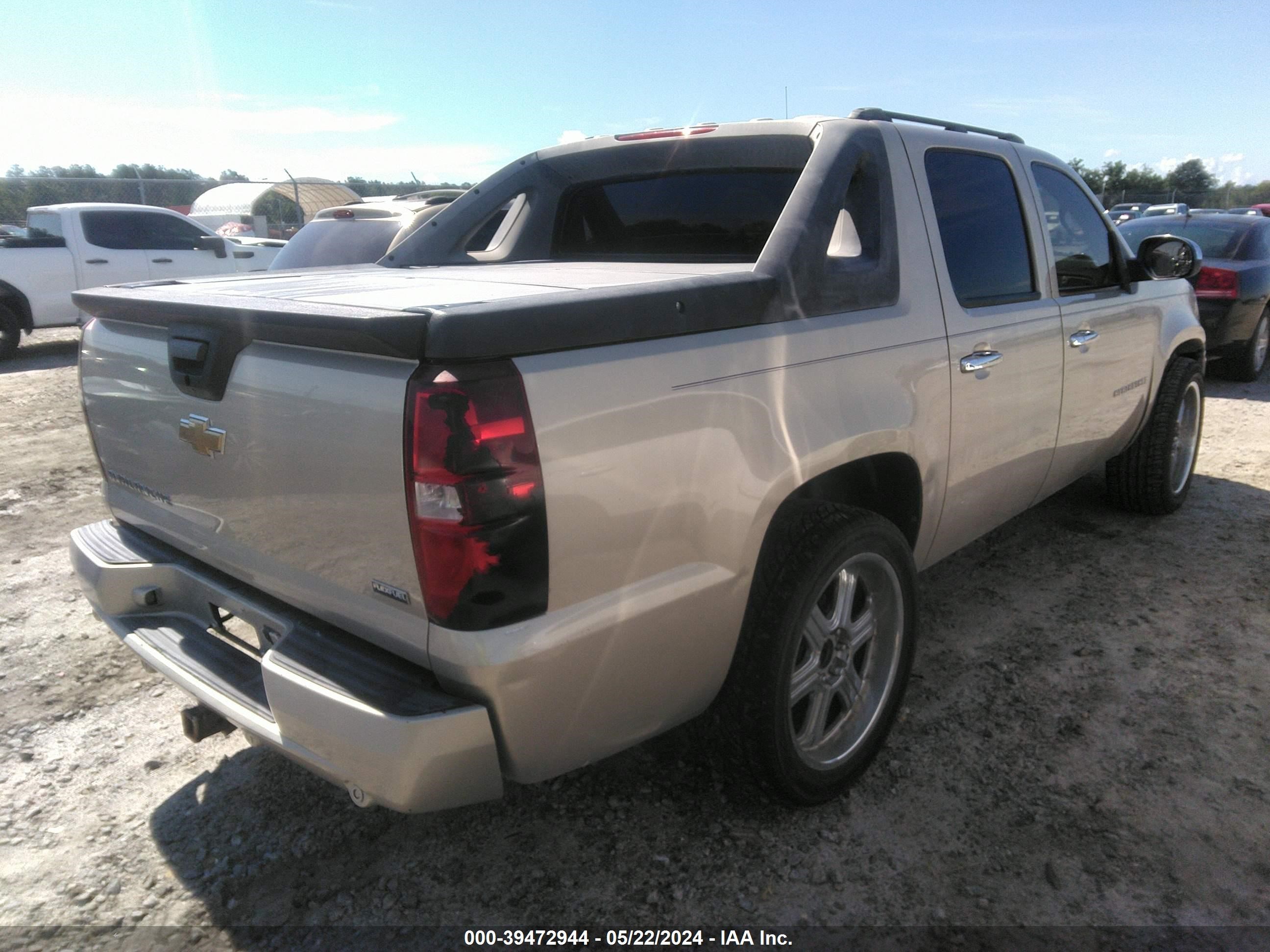 Photo 3 VIN: 3GNFK12317G277819 - CHEVROLET AVALANCHE 