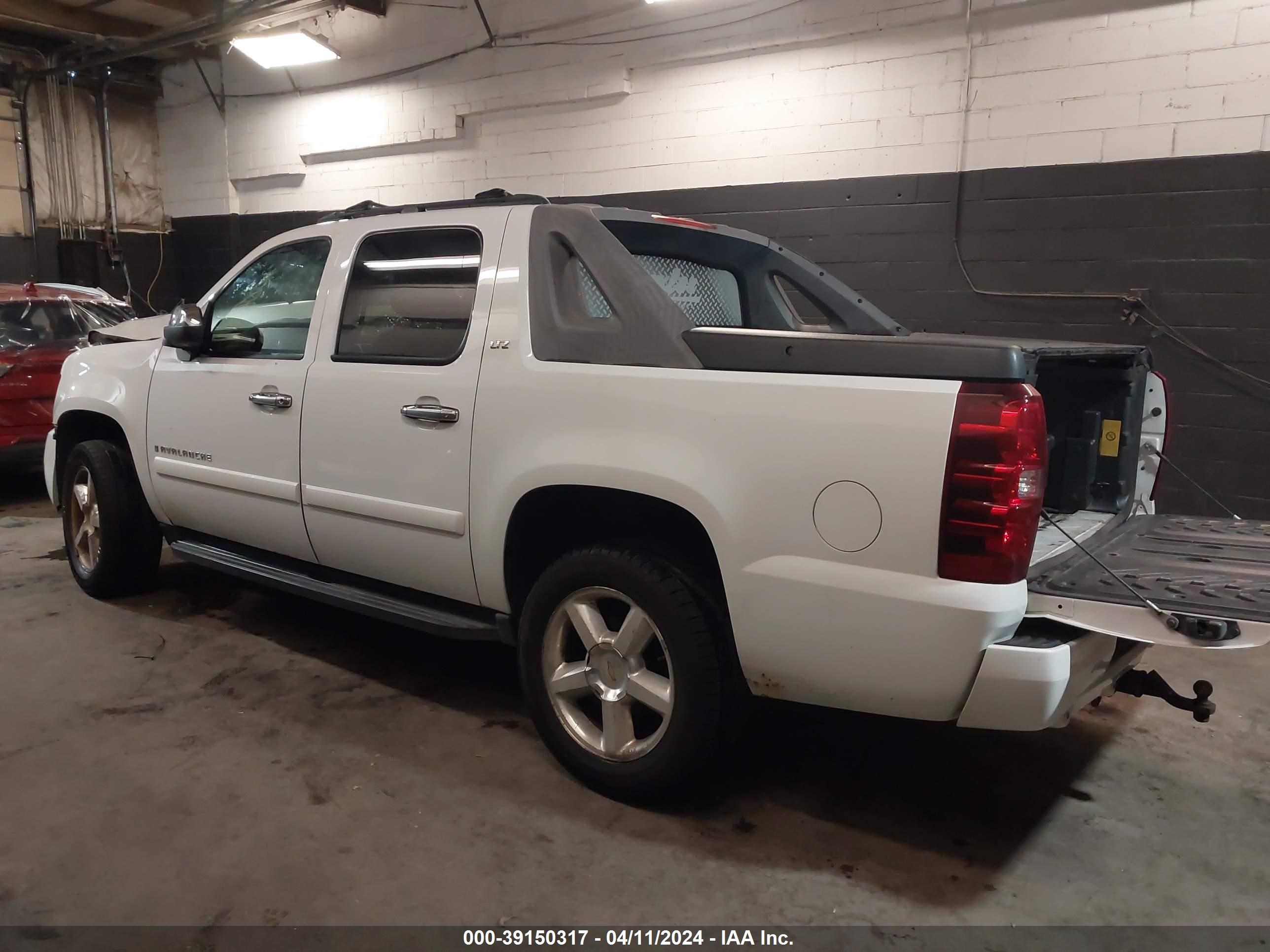 Photo 2 VIN: 3GNFK12317G282910 - CHEVROLET AVALANCHE 