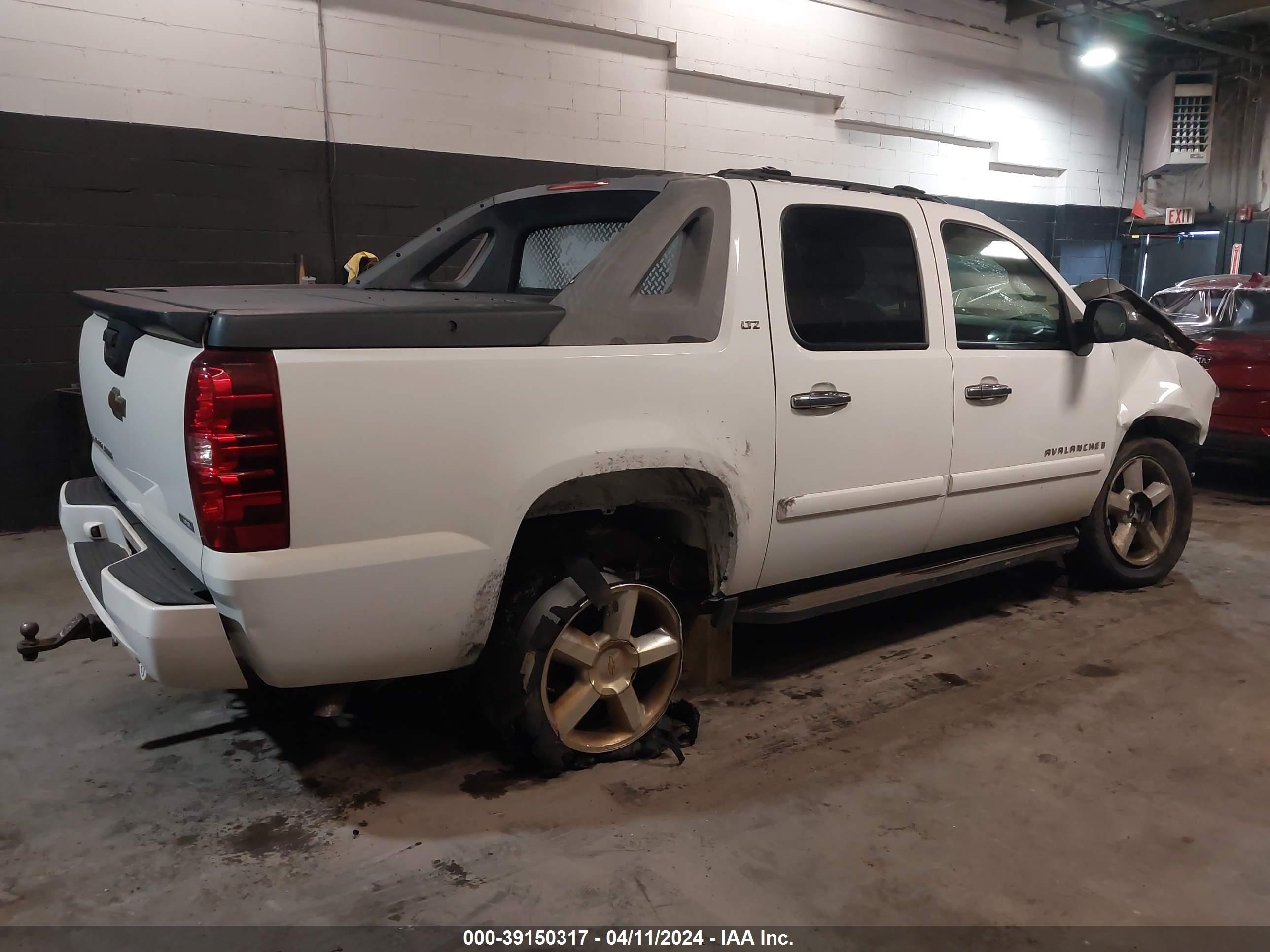 Photo 3 VIN: 3GNFK12317G282910 - CHEVROLET AVALANCHE 