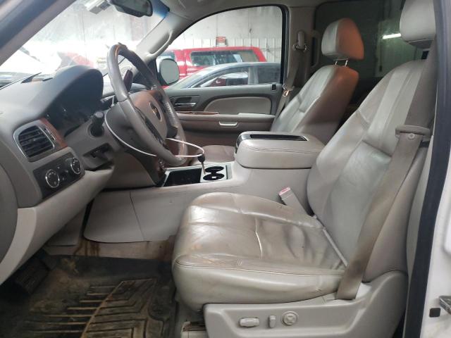 Photo 6 VIN: 3GNFK12327G117982 - CHEVROLET AVALANCHE 