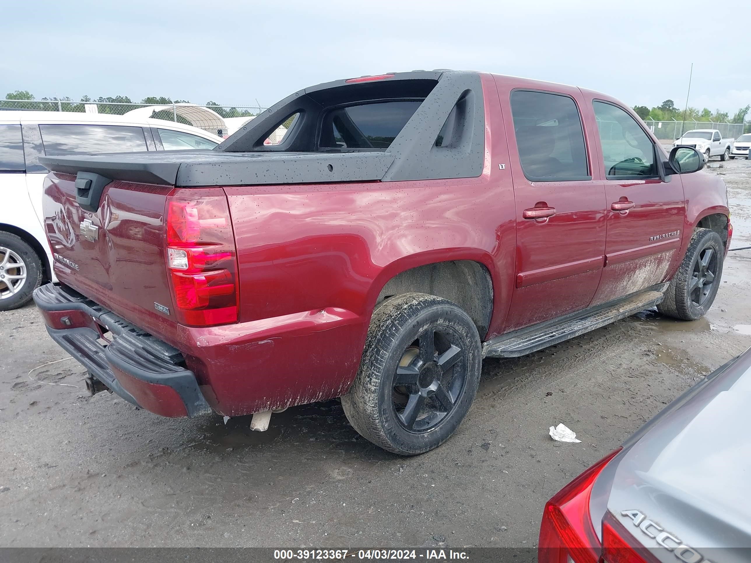 Photo 3 VIN: 3GNFK12328G232146 - CHEVROLET AVALANCHE 