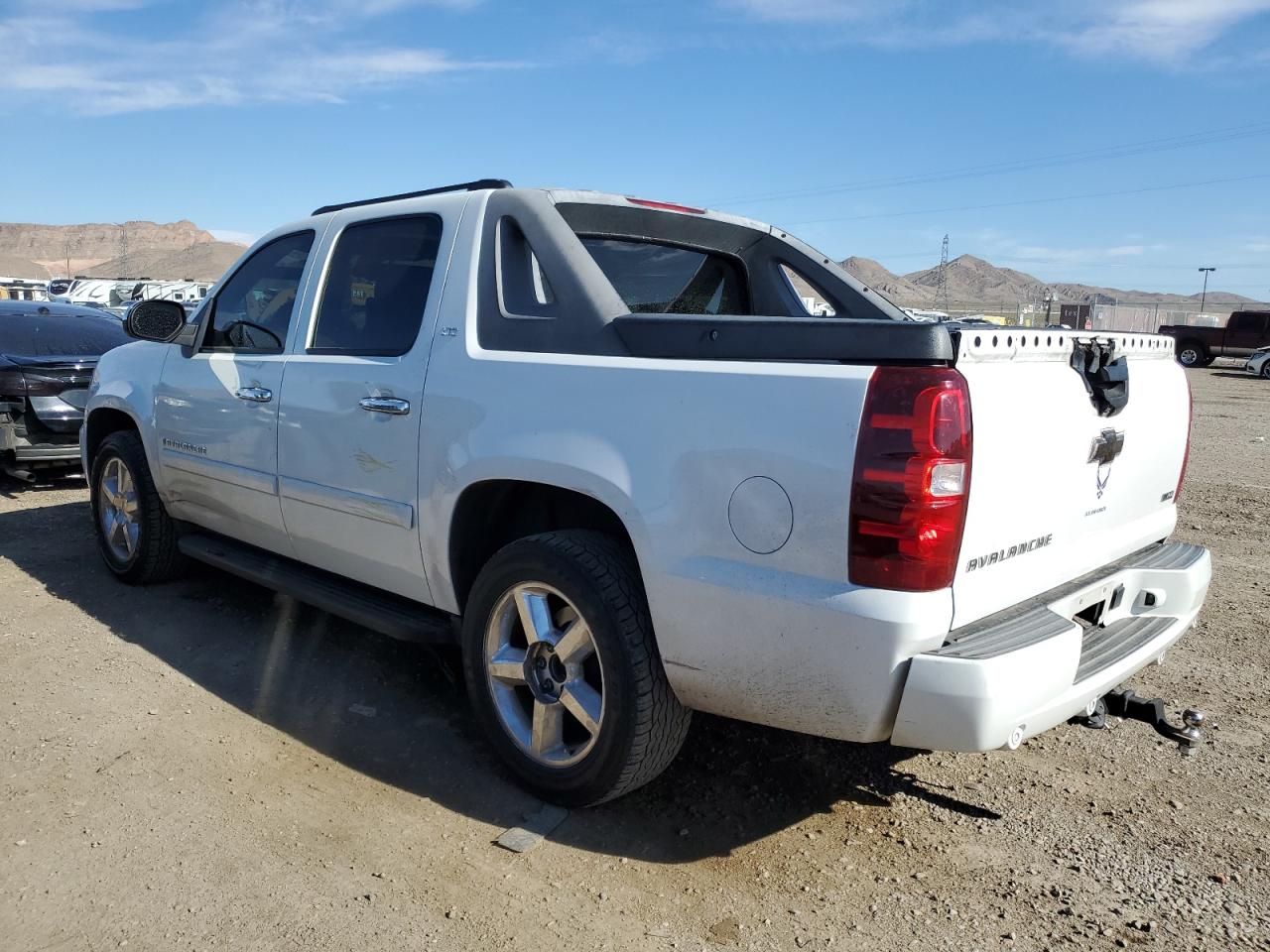 Photo 1 VIN: 3GNFK12328G291049 - CHEVROLET AVALANCHE 