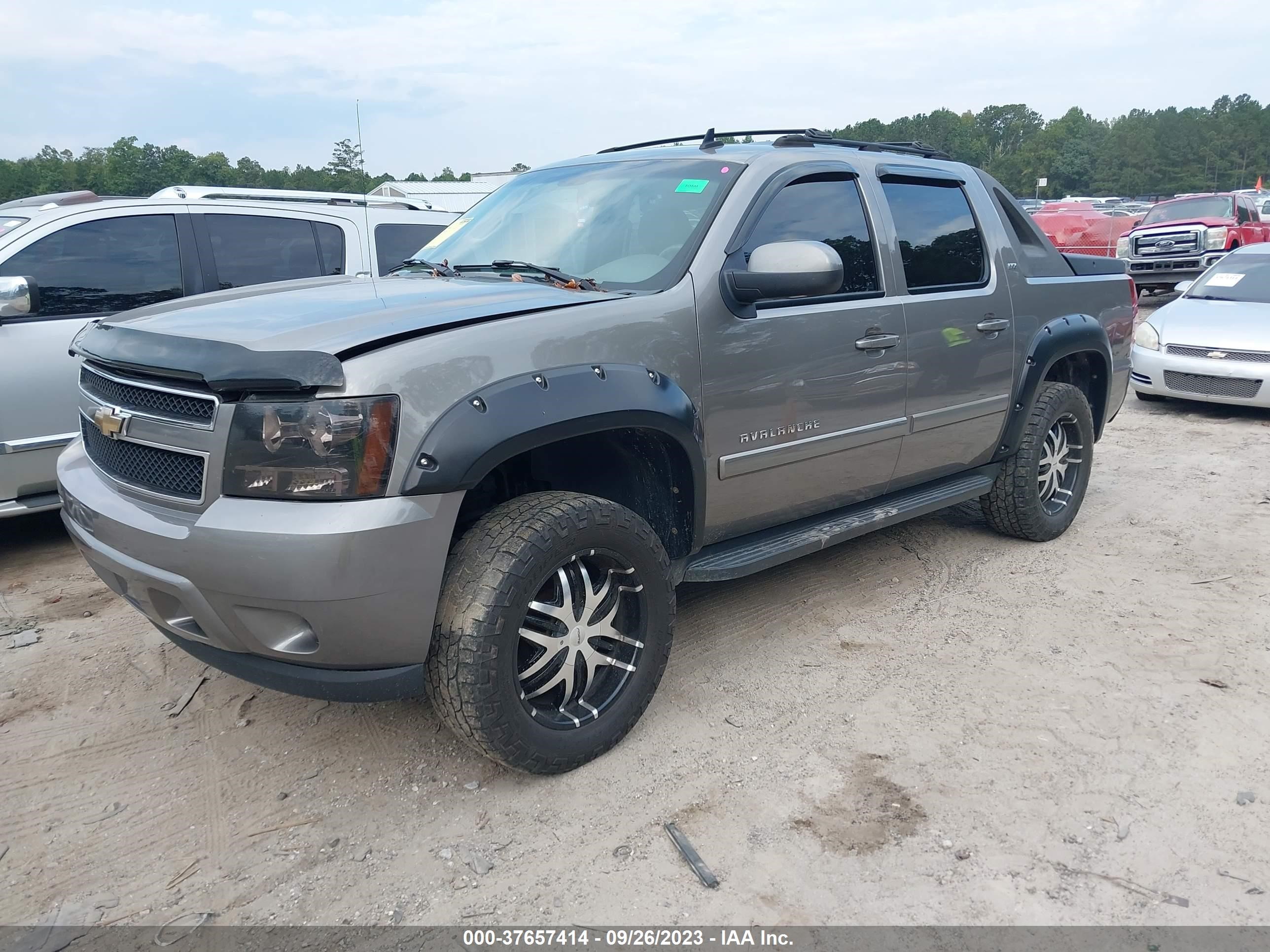 Photo 1 VIN: 3GNFK12337G175468 - CHEVROLET AVALANCHE 