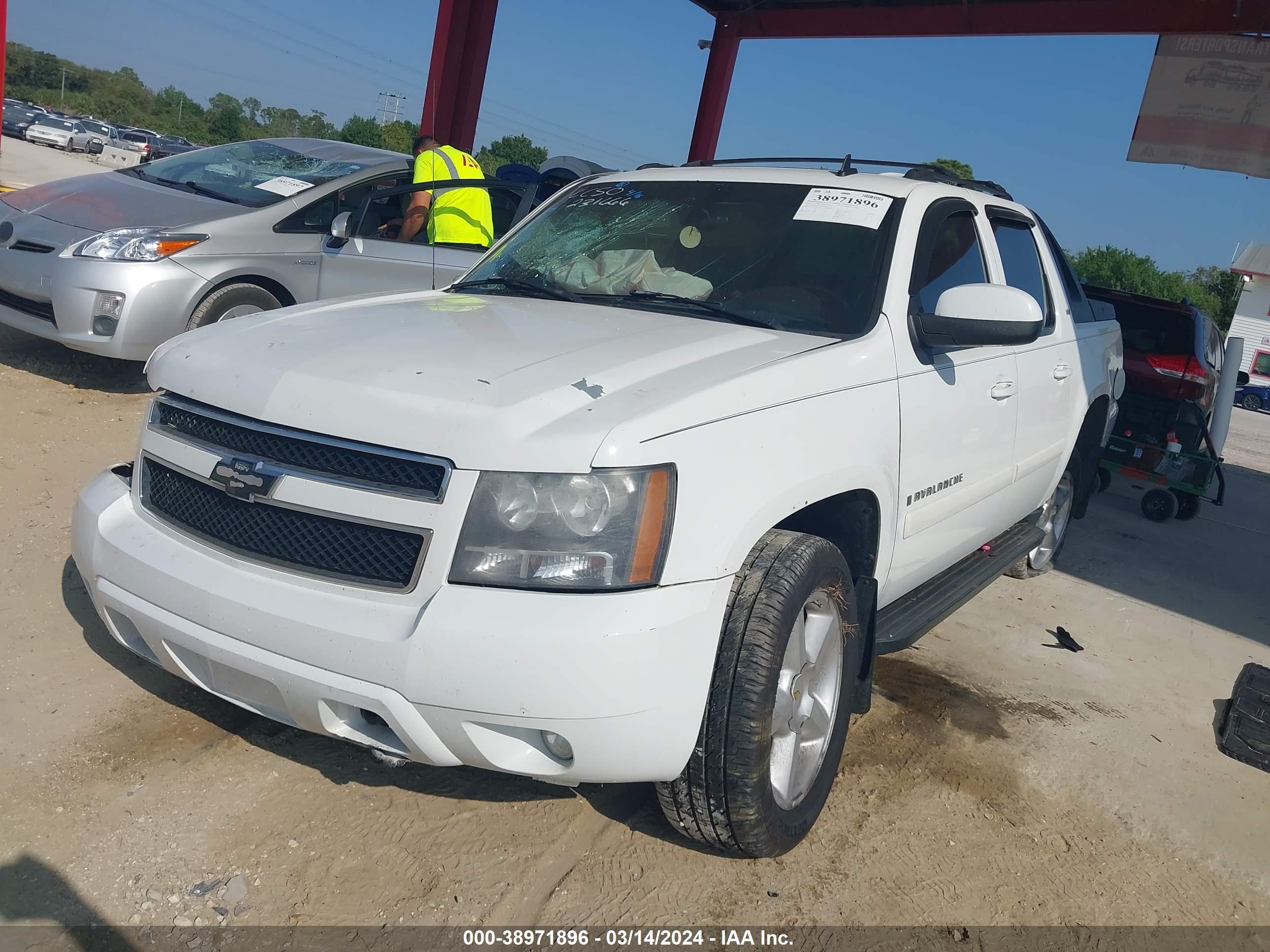 Photo 1 VIN: 3GNFK12337G243414 - CHEVROLET AVALANCHE 