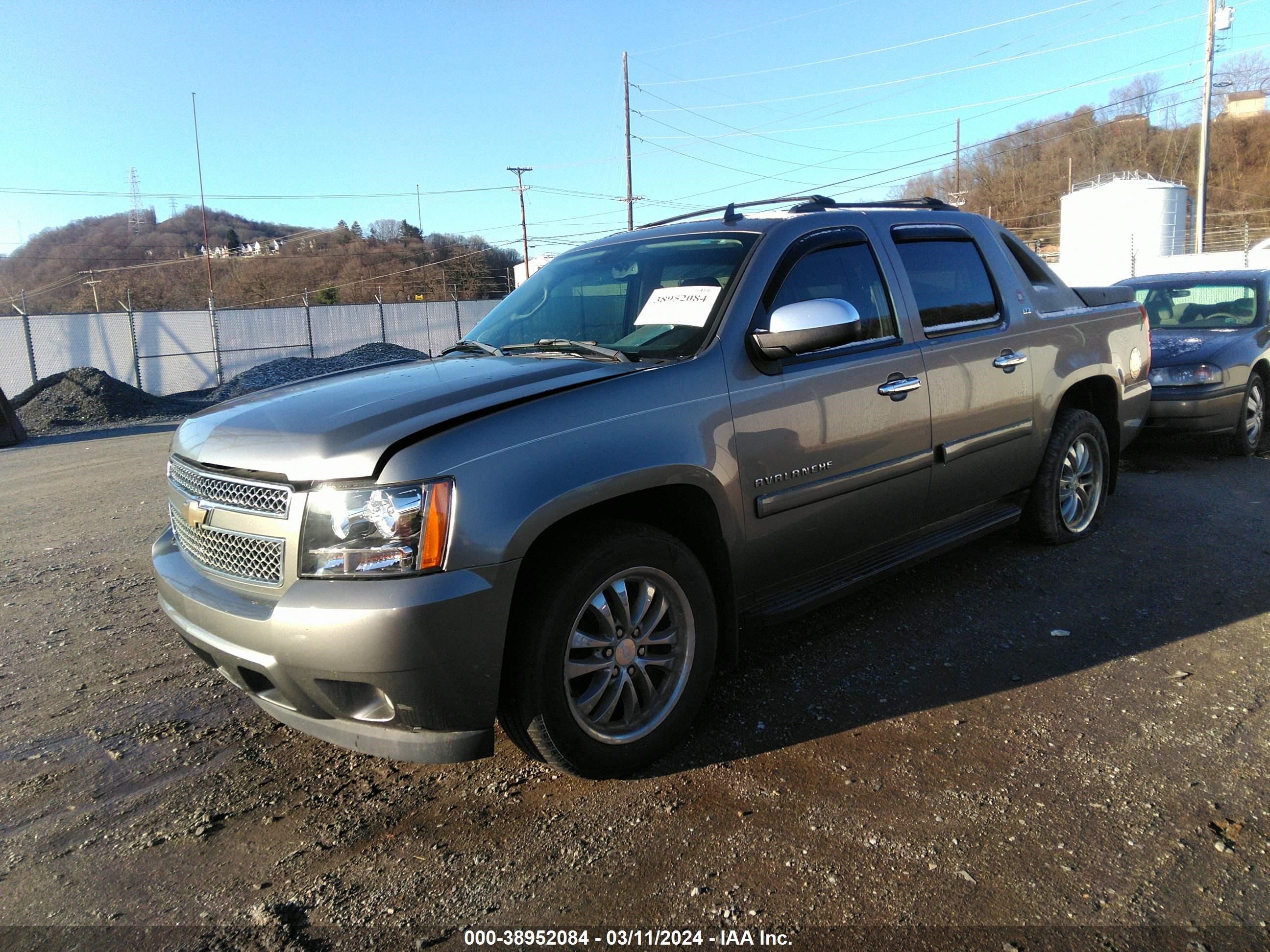 Photo 1 VIN: 3GNFK12338G114851 - CHEVROLET AVALANCHE 