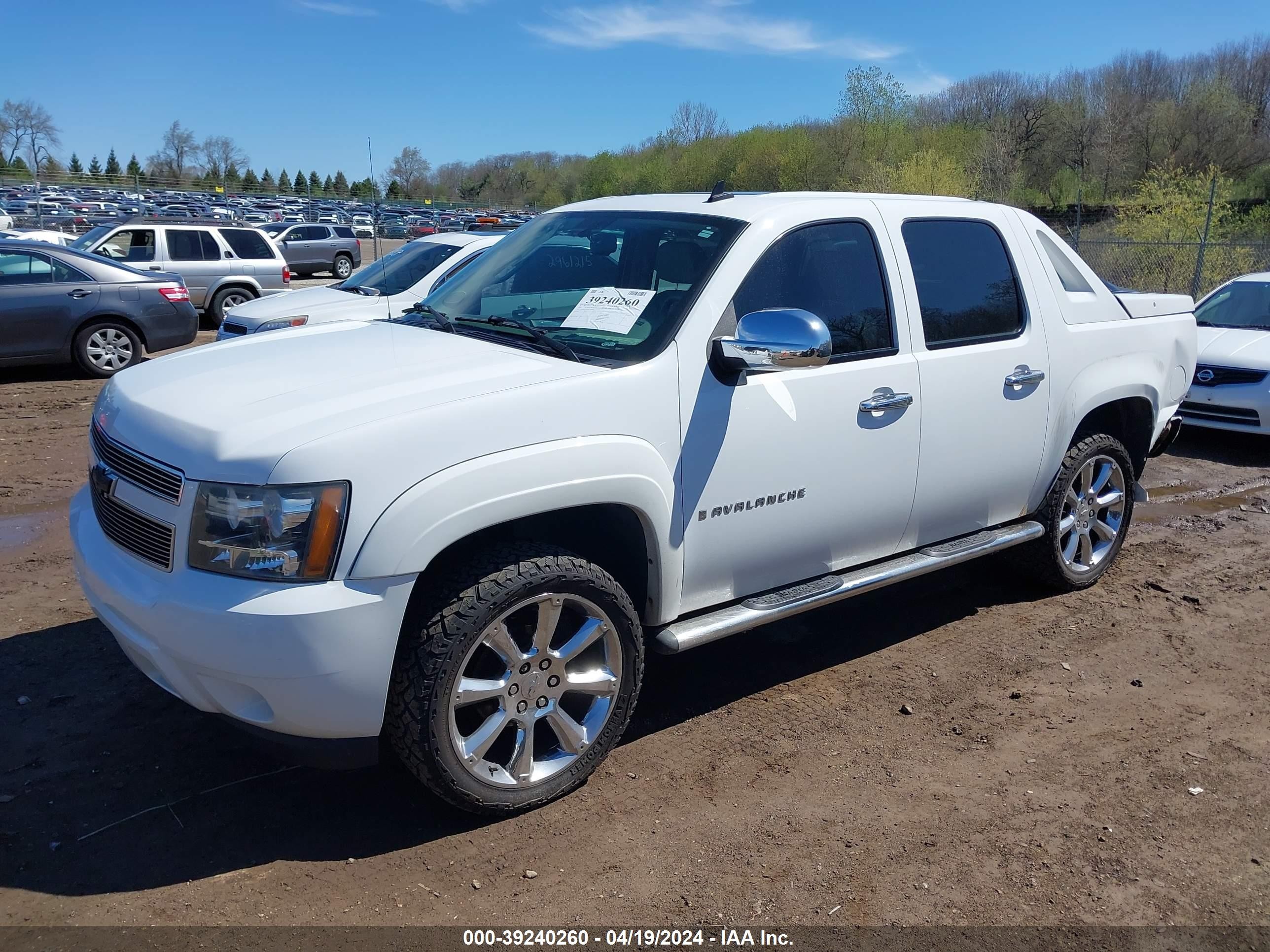 Photo 1 VIN: 3GNFK12347G156945 - CHEVROLET AVALANCHE 