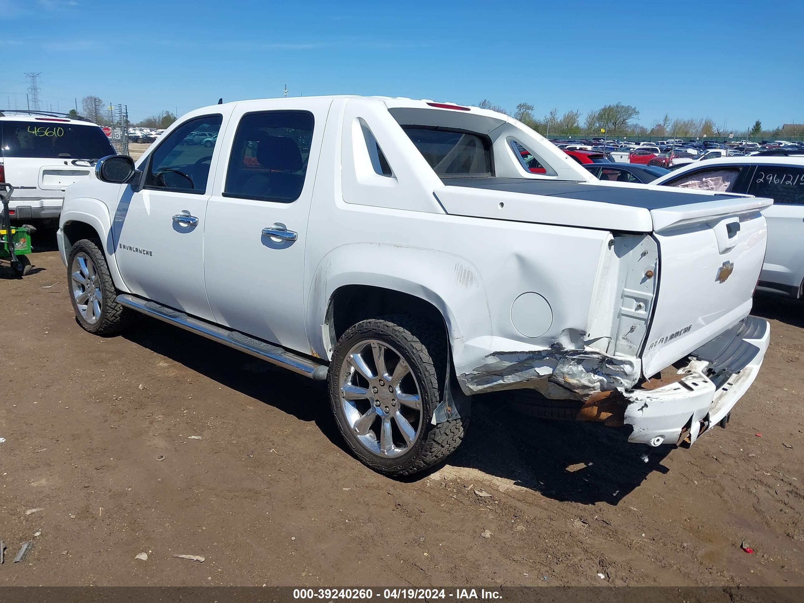 Photo 2 VIN: 3GNFK12347G156945 - CHEVROLET AVALANCHE 