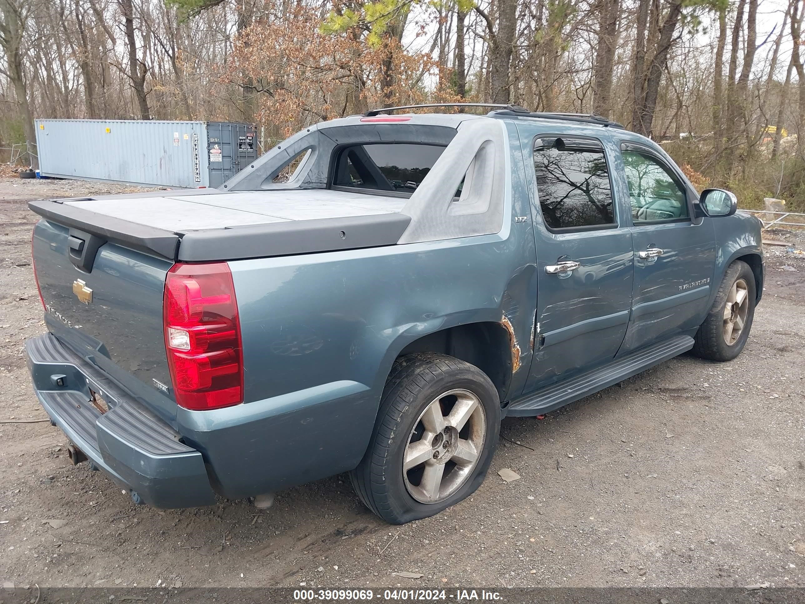 Photo 3 VIN: 3GNFK12348G168207 - CHEVROLET AVALANCHE 