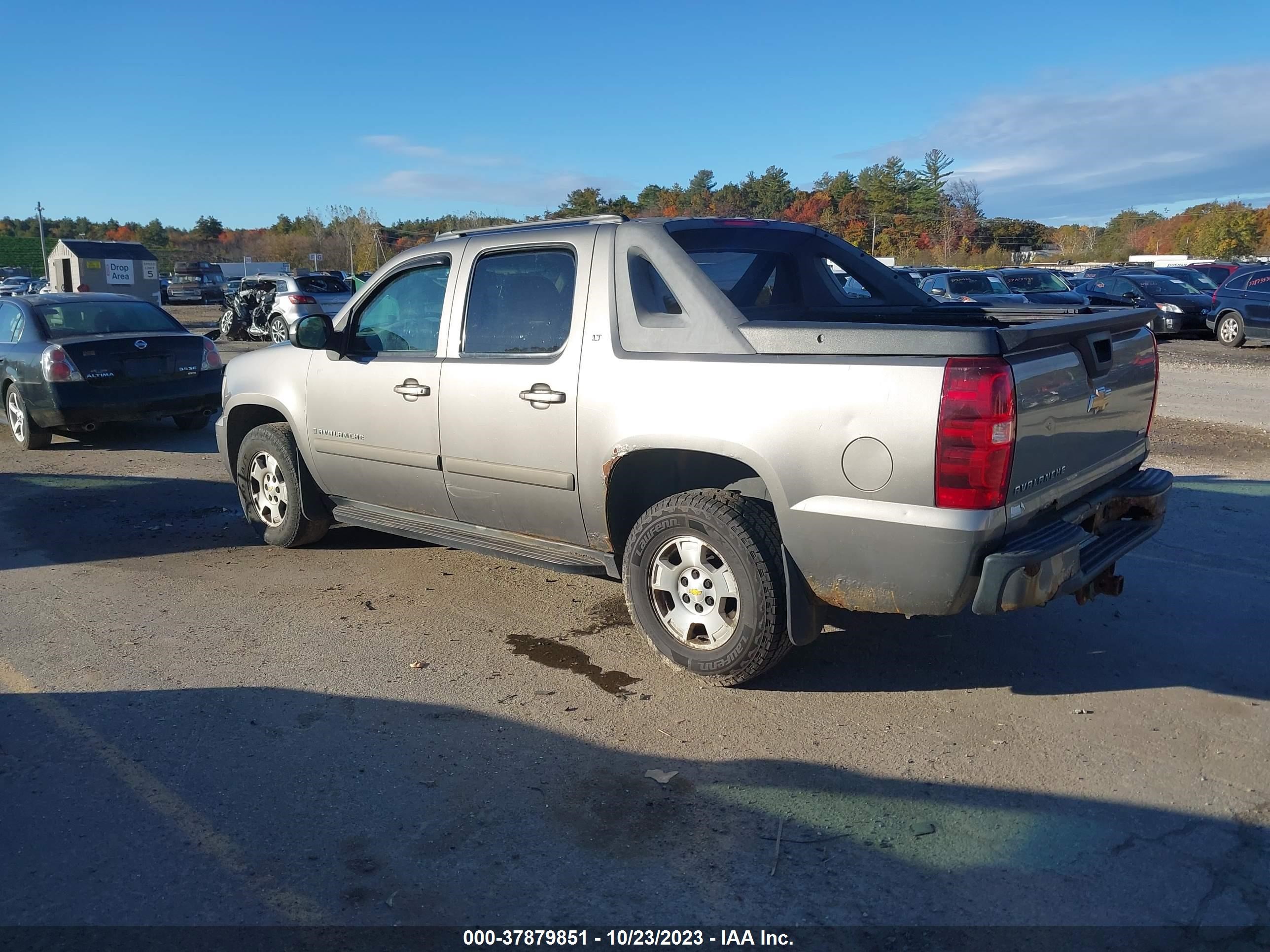 Photo 2 VIN: 3GNFK12348G172970 - CHEVROLET AVALANCHE 