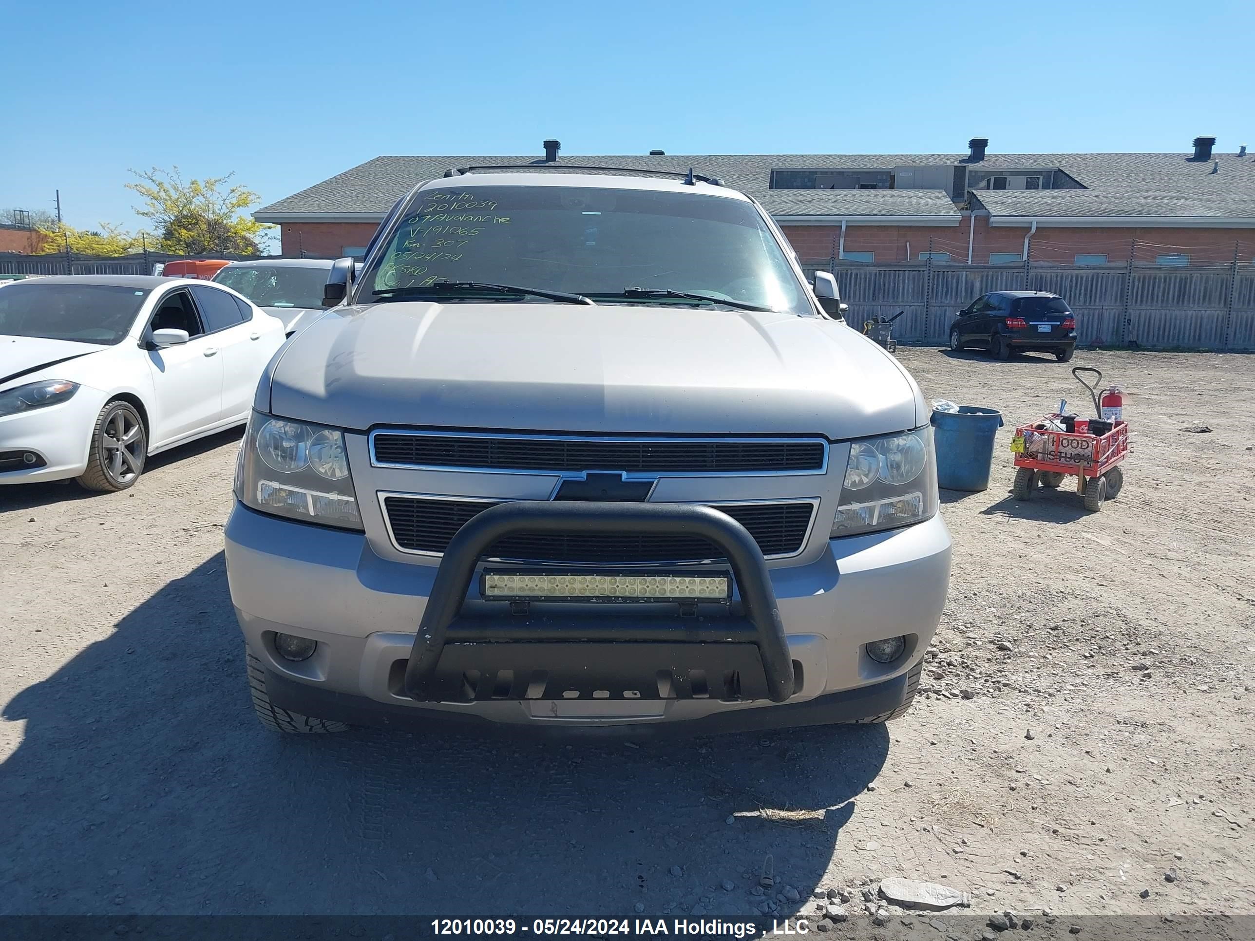 Photo 11 VIN: 3GNFK12367G191065 - CHEVROLET AVALANCHE 