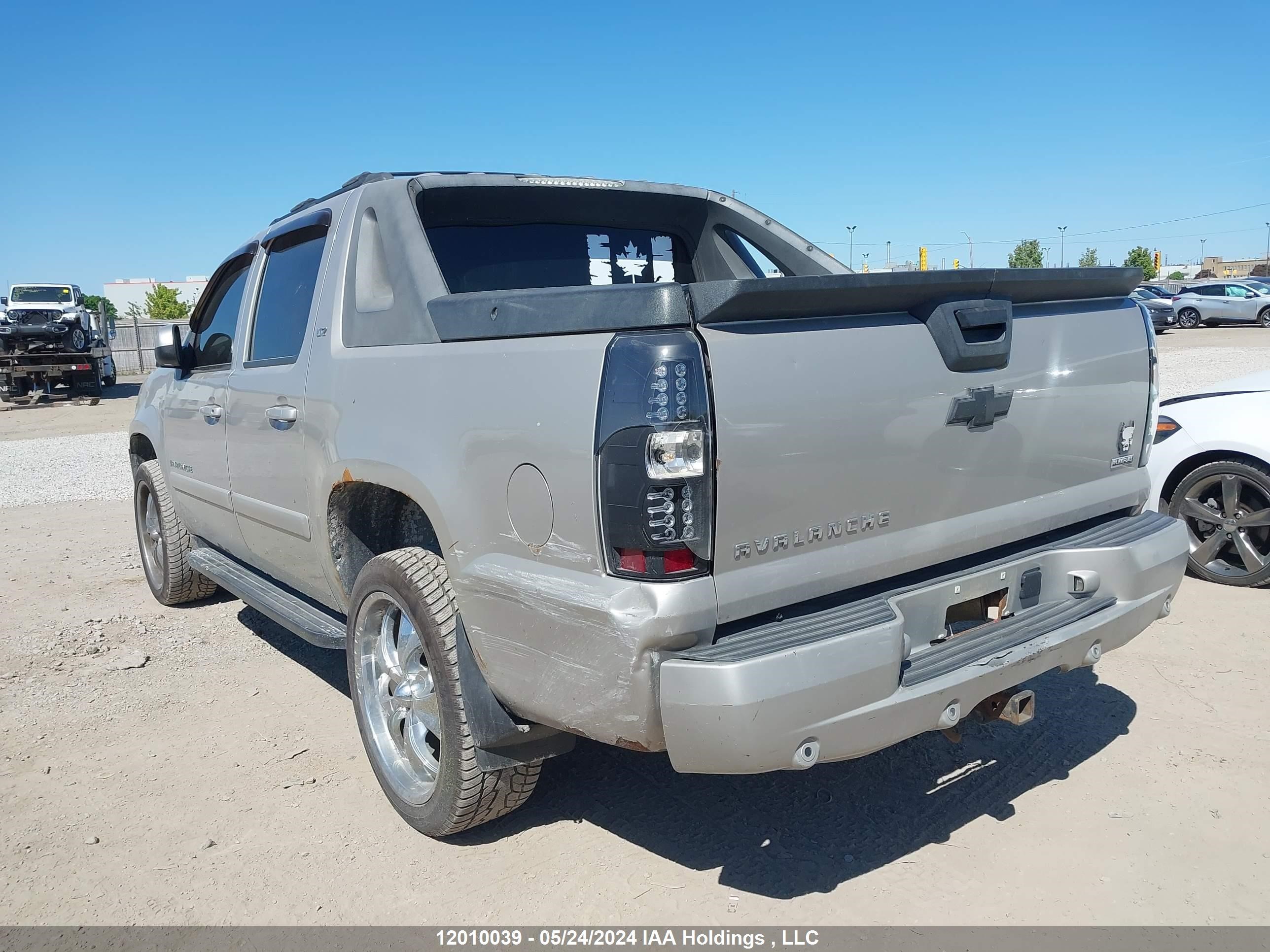 Photo 5 VIN: 3GNFK12367G191065 - CHEVROLET AVALANCHE 