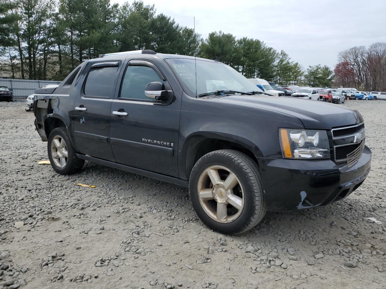 Photo 3 VIN: 3GNFK12367G205708 - CHEVROLET AVALANCHE 