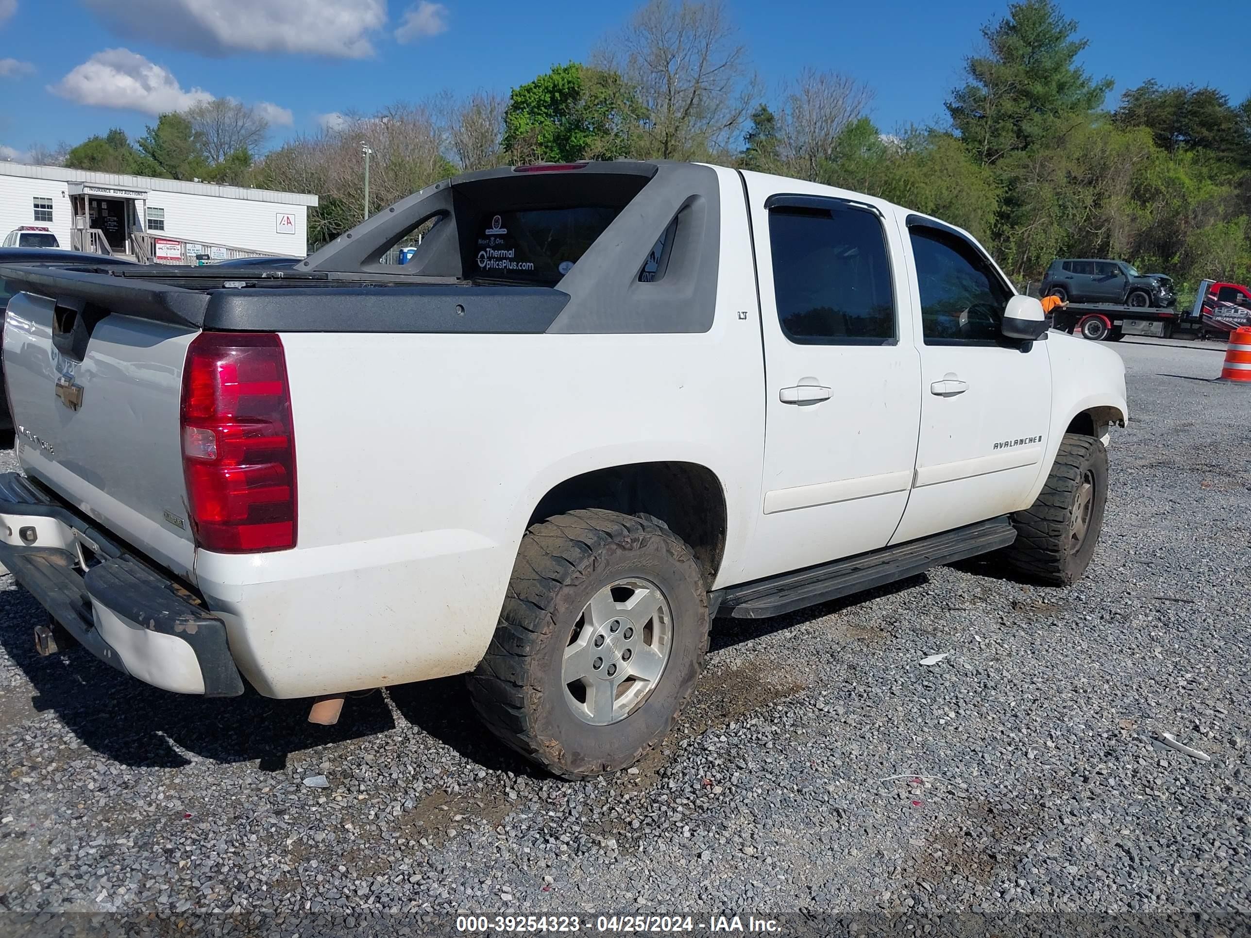 Photo 3 VIN: 3GNFK12367G261602 - CHEVROLET AVALANCHE 