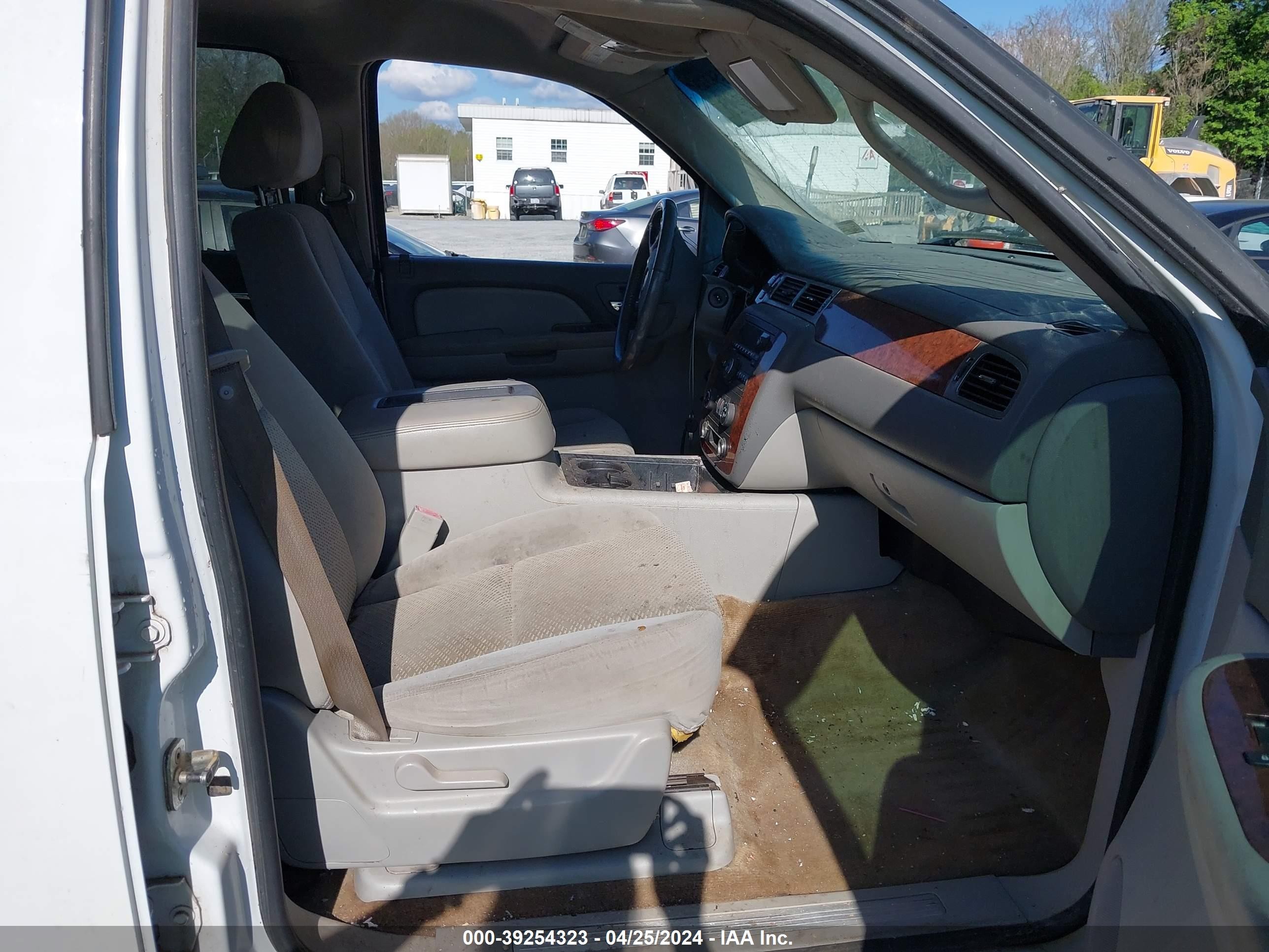 Photo 4 VIN: 3GNFK12367G261602 - CHEVROLET AVALANCHE 