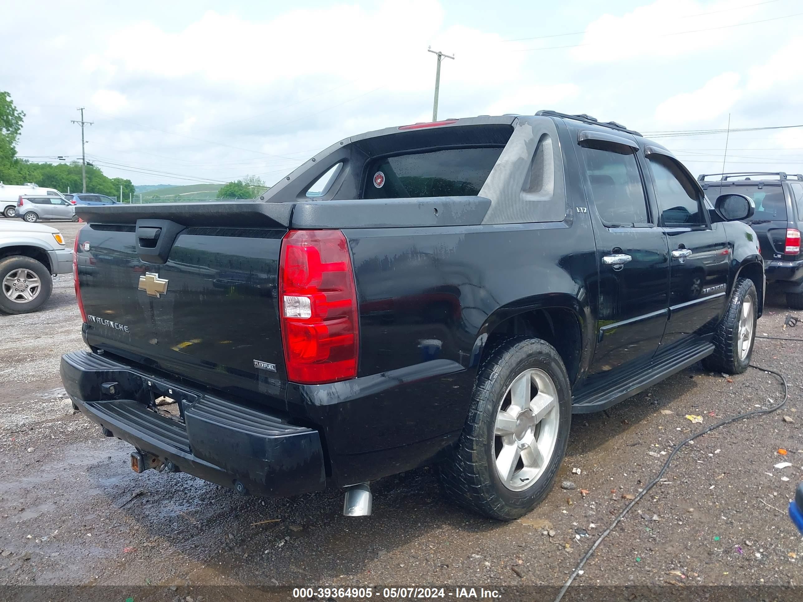 Photo 3 VIN: 3GNFK12368G108915 - CHEVROLET AVALANCHE 