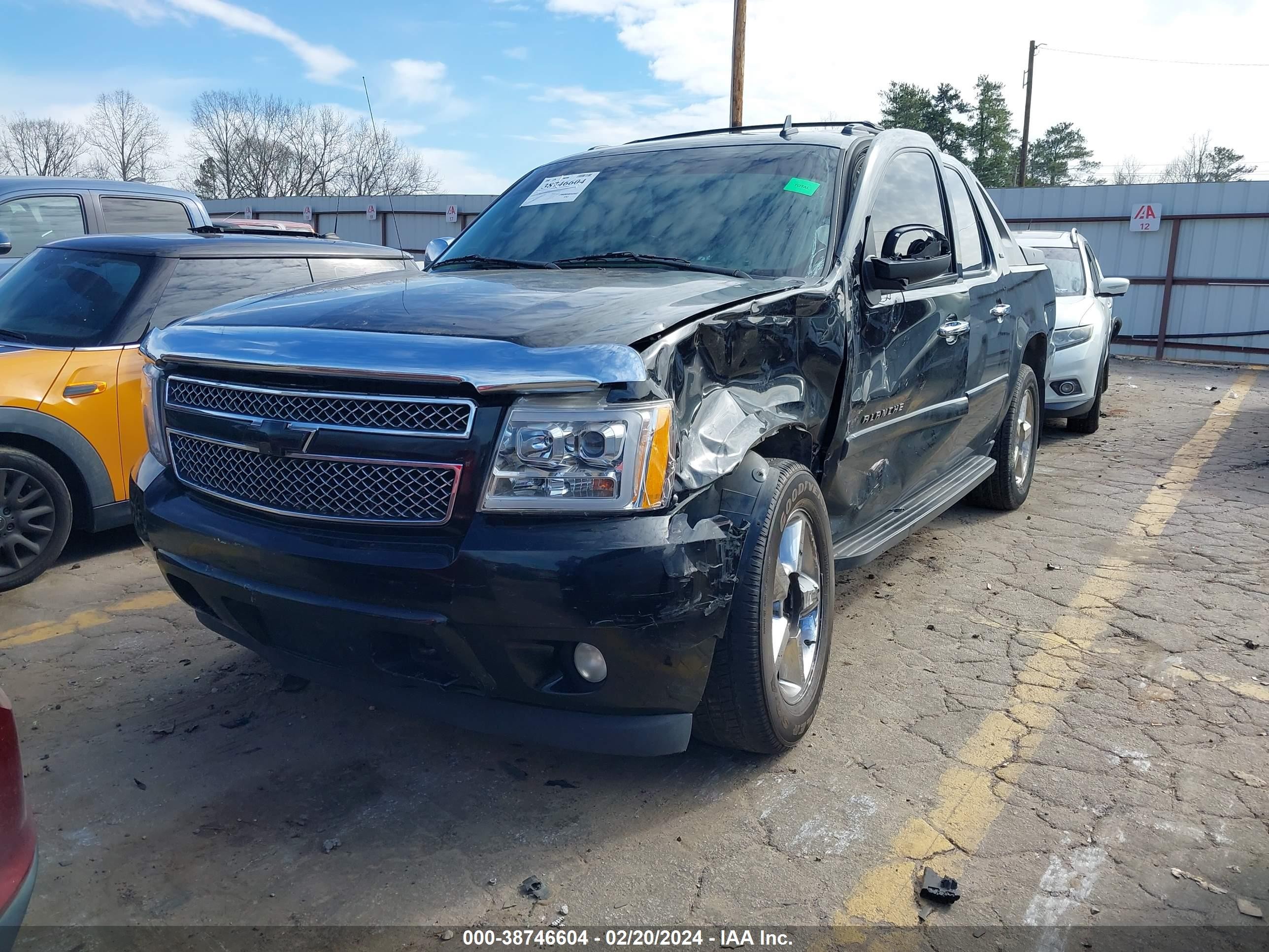 Photo 1 VIN: 3GNFK12368G226690 - CHEVROLET AVALANCHE 