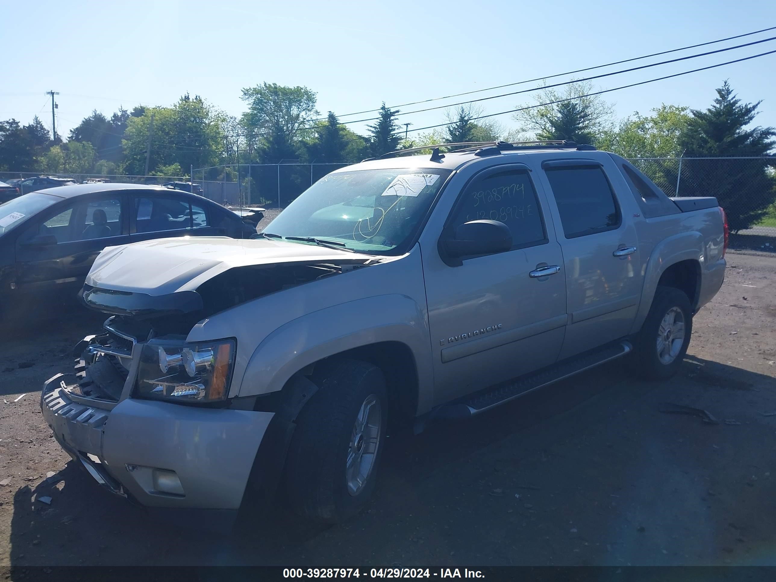 Photo 1 VIN: 3GNFK12368G302375 - CHEVROLET AVALANCHE 