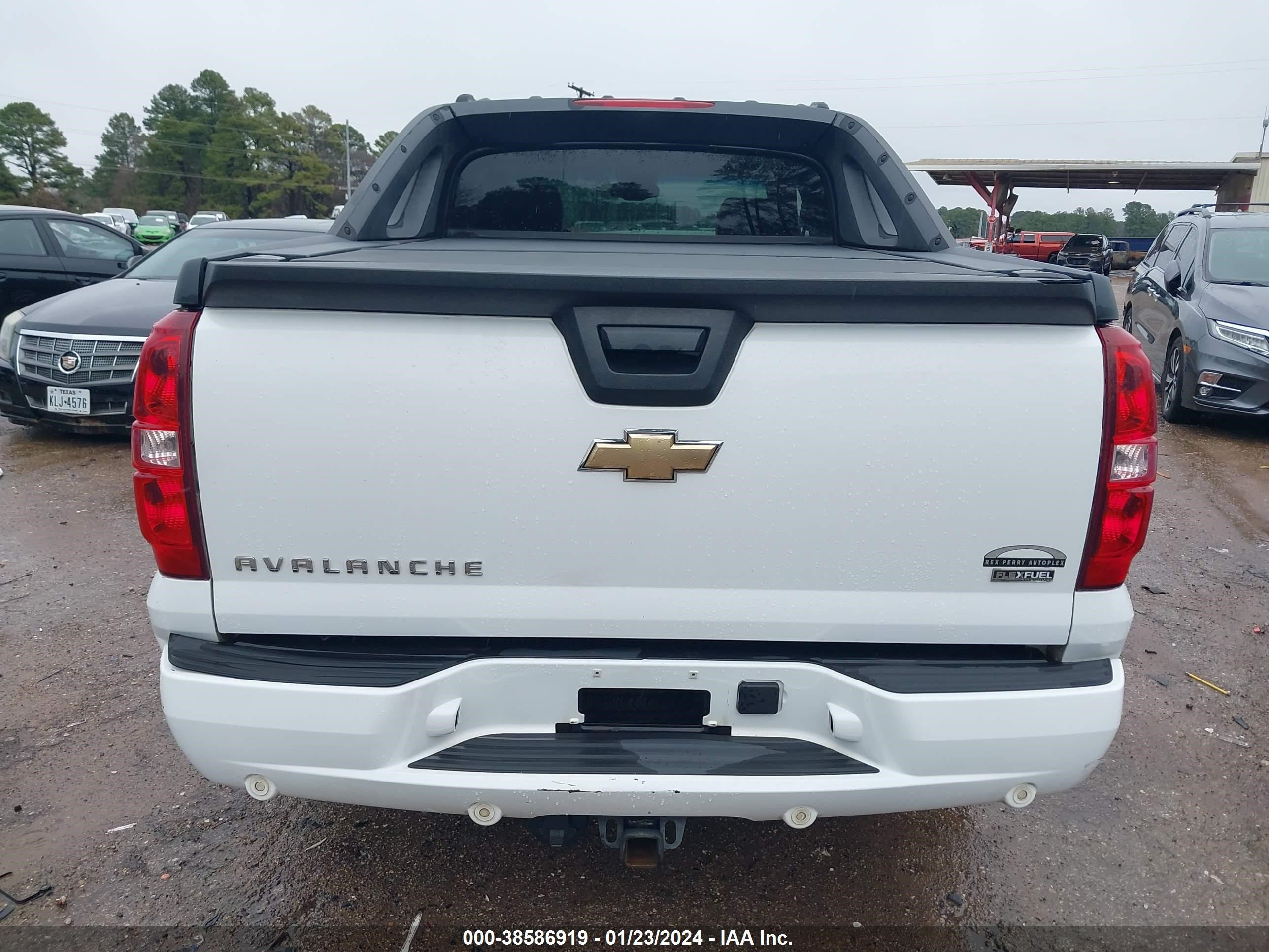 Photo 15 VIN: 3GNFK12377G168796 - CHEVROLET AVALANCHE 