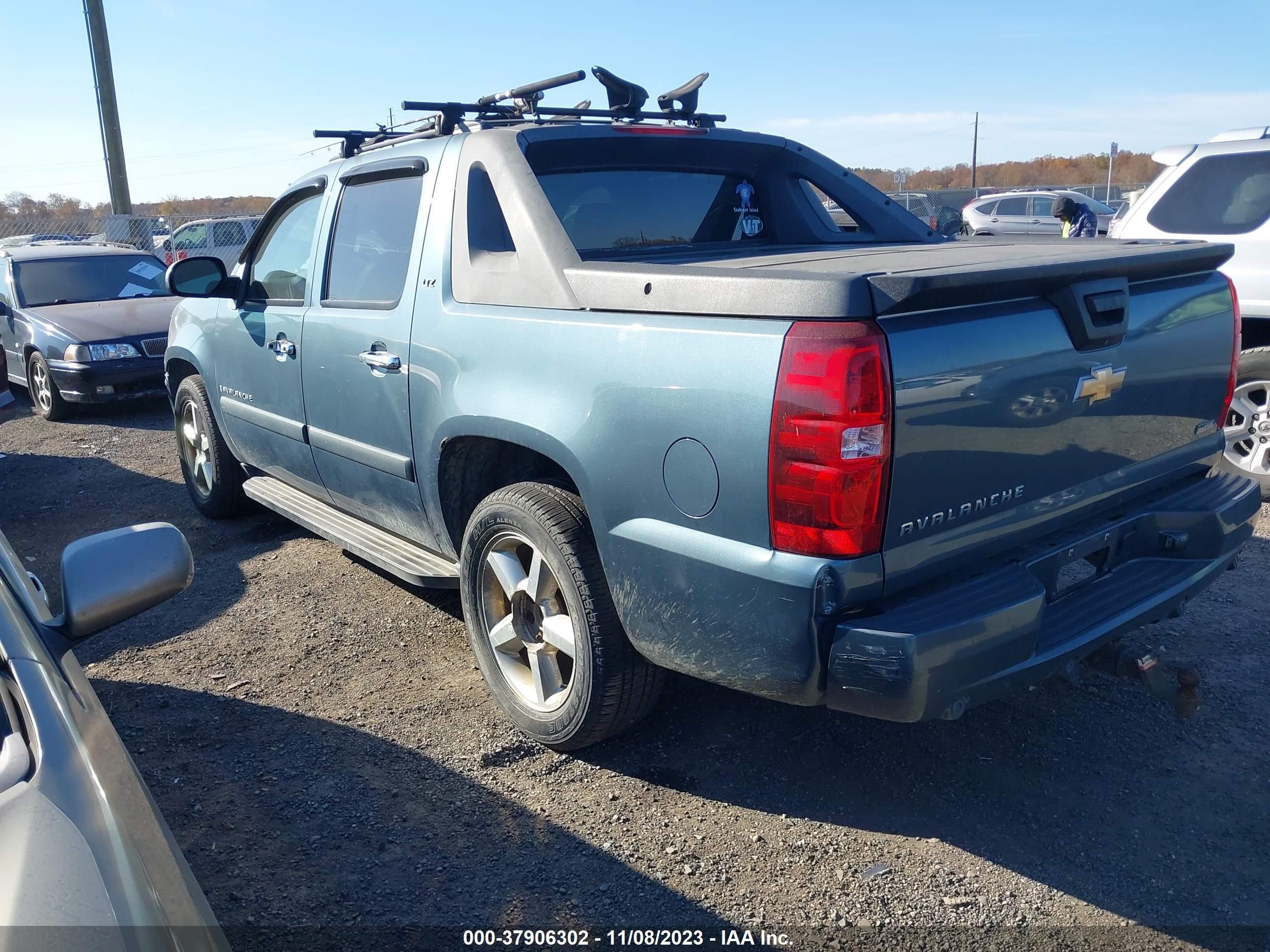 Photo 2 VIN: 3GNFK12378G294206 - CHEVROLET AVALANCHE 