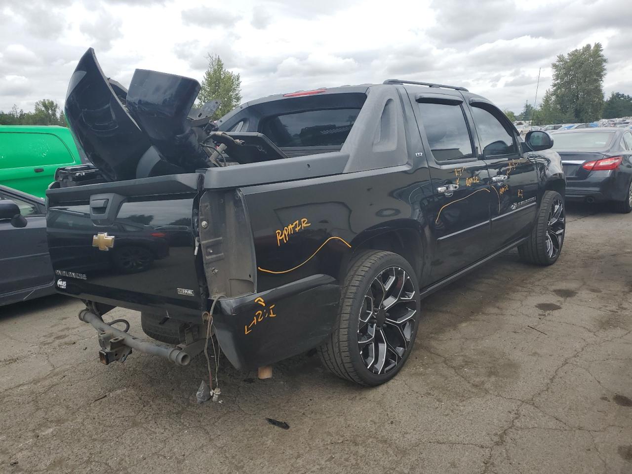 Photo 2 VIN: 3GNFK12387G283617 - CHEVROLET AVALANCHE 