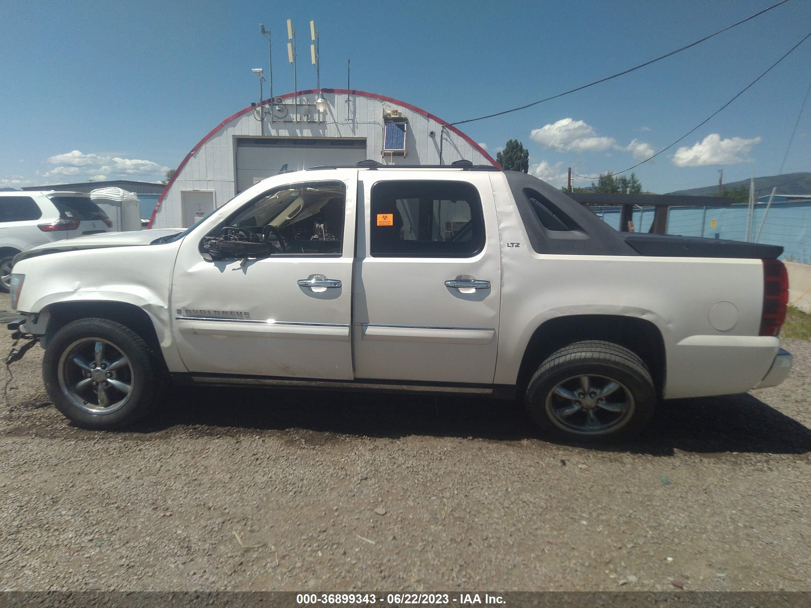 Photo 14 VIN: 3GNFK12388G305939 - CHEVROLET AVALANCHE 