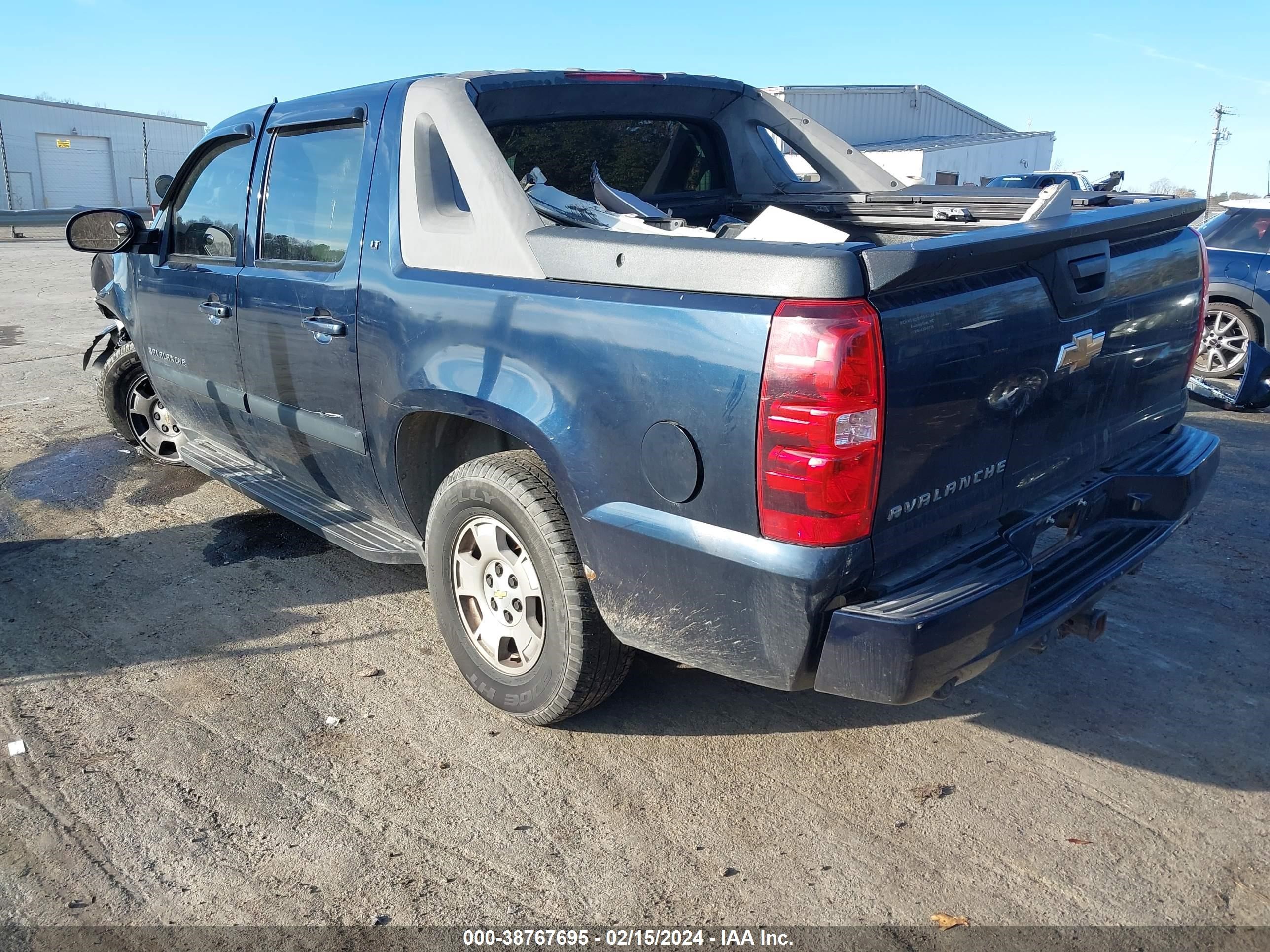 Photo 2 VIN: 3GNFK123X7G117339 - CHEVROLET AVALANCHE 