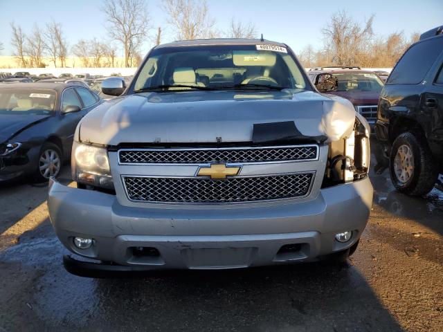 Photo 4 VIN: 3GNFK16338G169388 - CHEVROLET SUBURBAN 