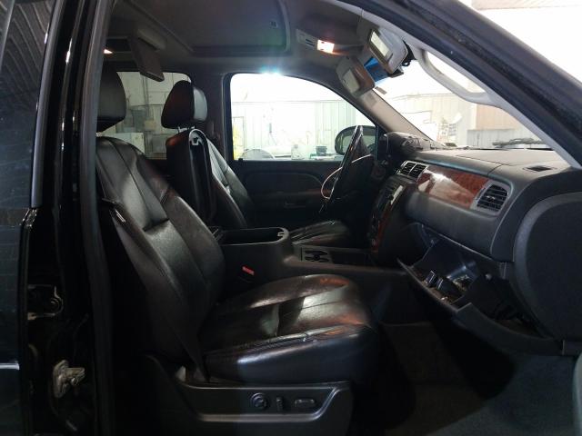 Photo 4 VIN: 3GNFK16358G114327 - CHEVROLET SUBURBAN K 