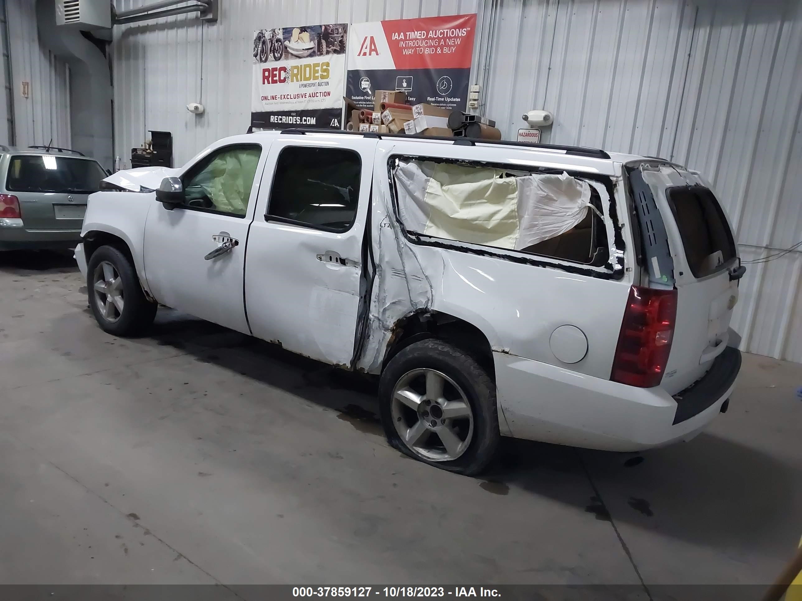 Photo 2 VIN: 3GNFK16377G293906 - CHEVROLET SUBURBAN 