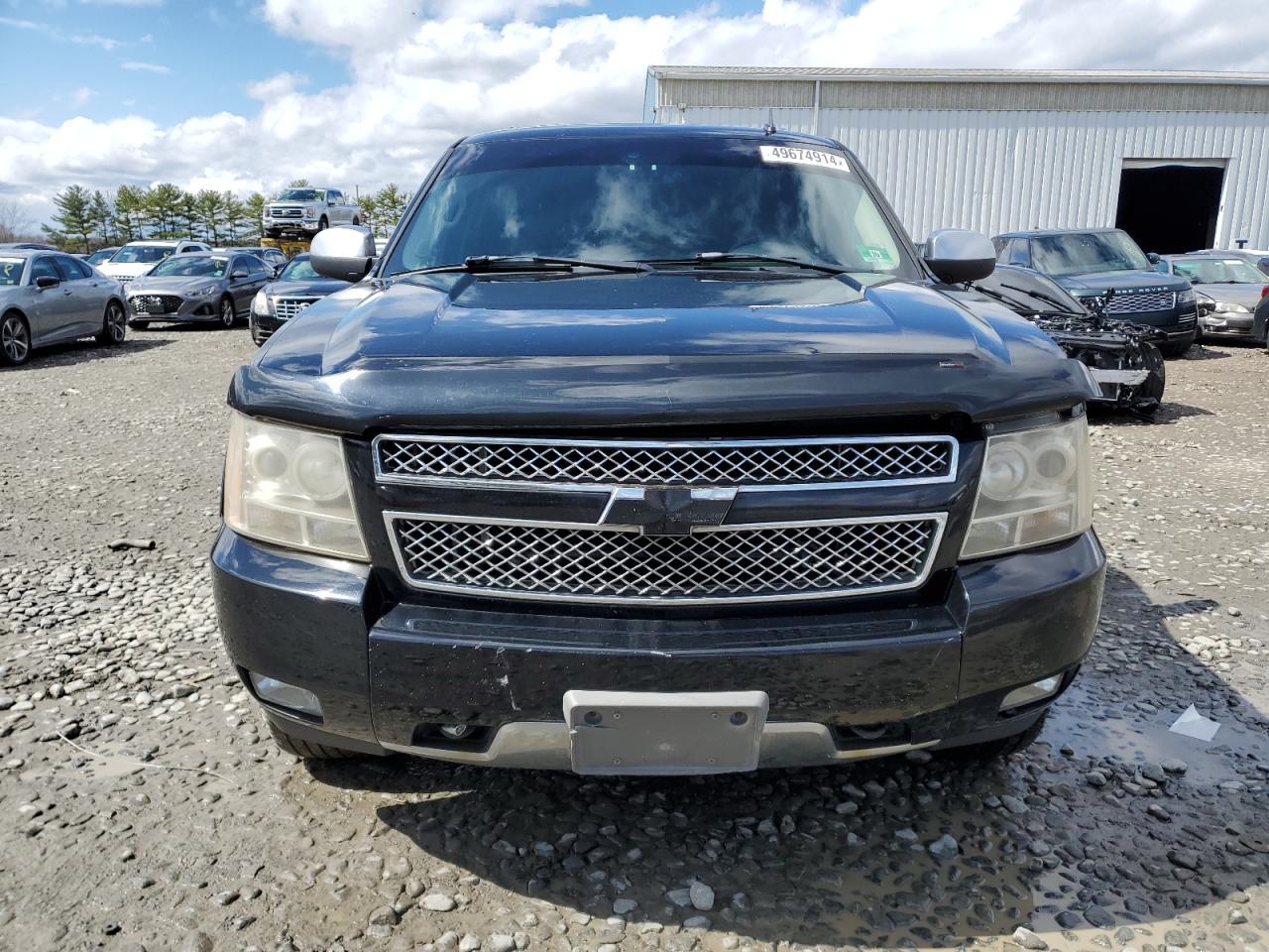 Photo 4 VIN: 3GNFK16388G171931 - CHEVROLET SUBURBAN 