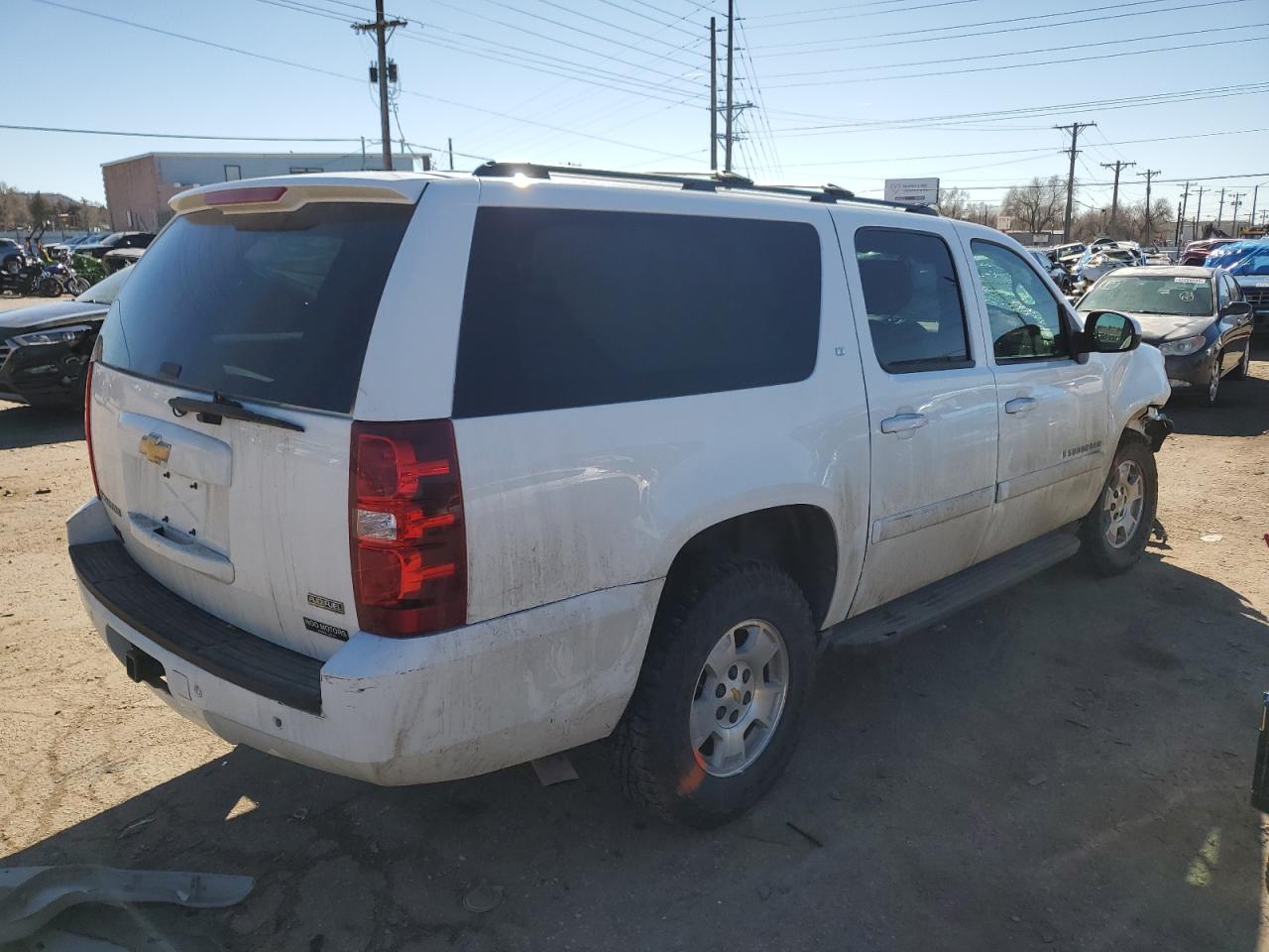 Photo 2 VIN: 3GNFK163X8G290239 - CHEVROLET SUBURBAN 