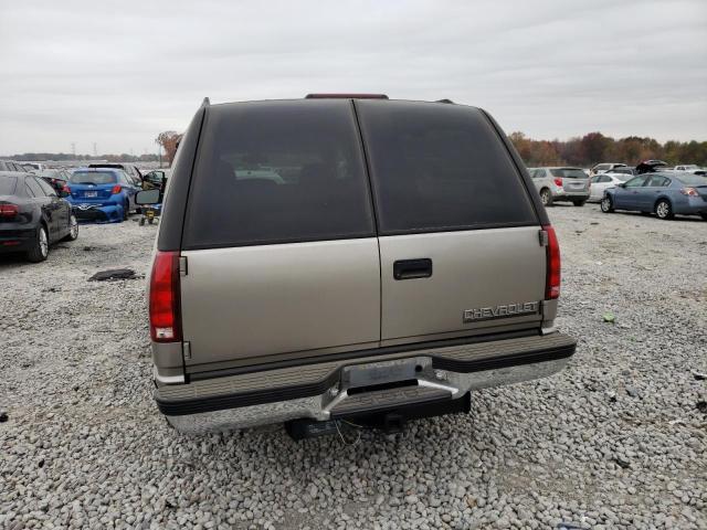 Photo 5 VIN: 3GNFK16R1XG124338 - CHEVROLET SUBURBAN 