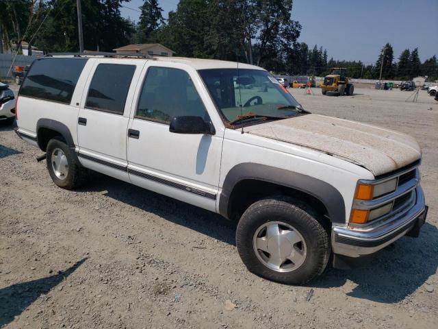 Photo 3 VIN: 3GNFK16R1XG151751 - CHEVROLET SUBURBAN 